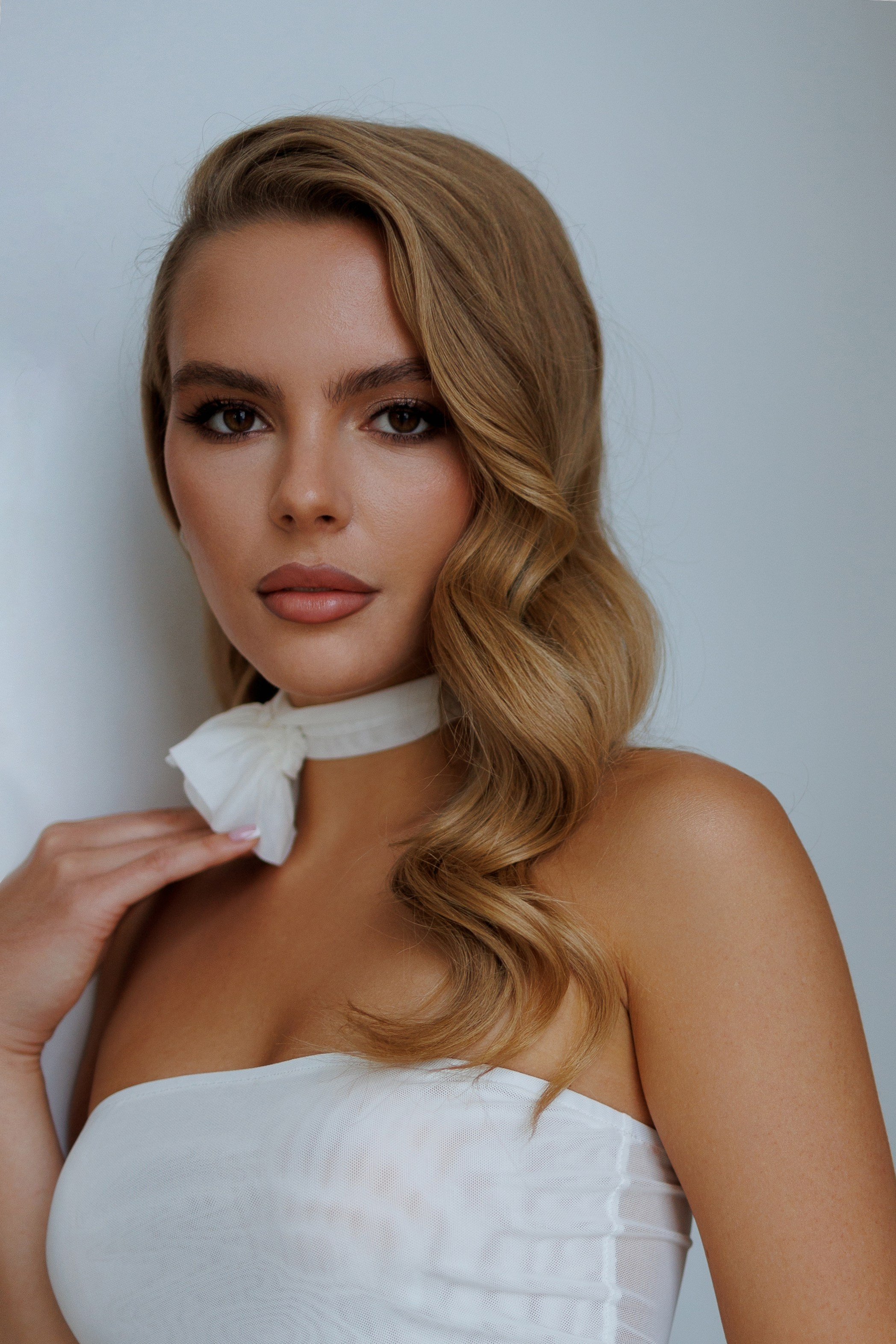 Белое на белом Катя. Марковкина КрисТина