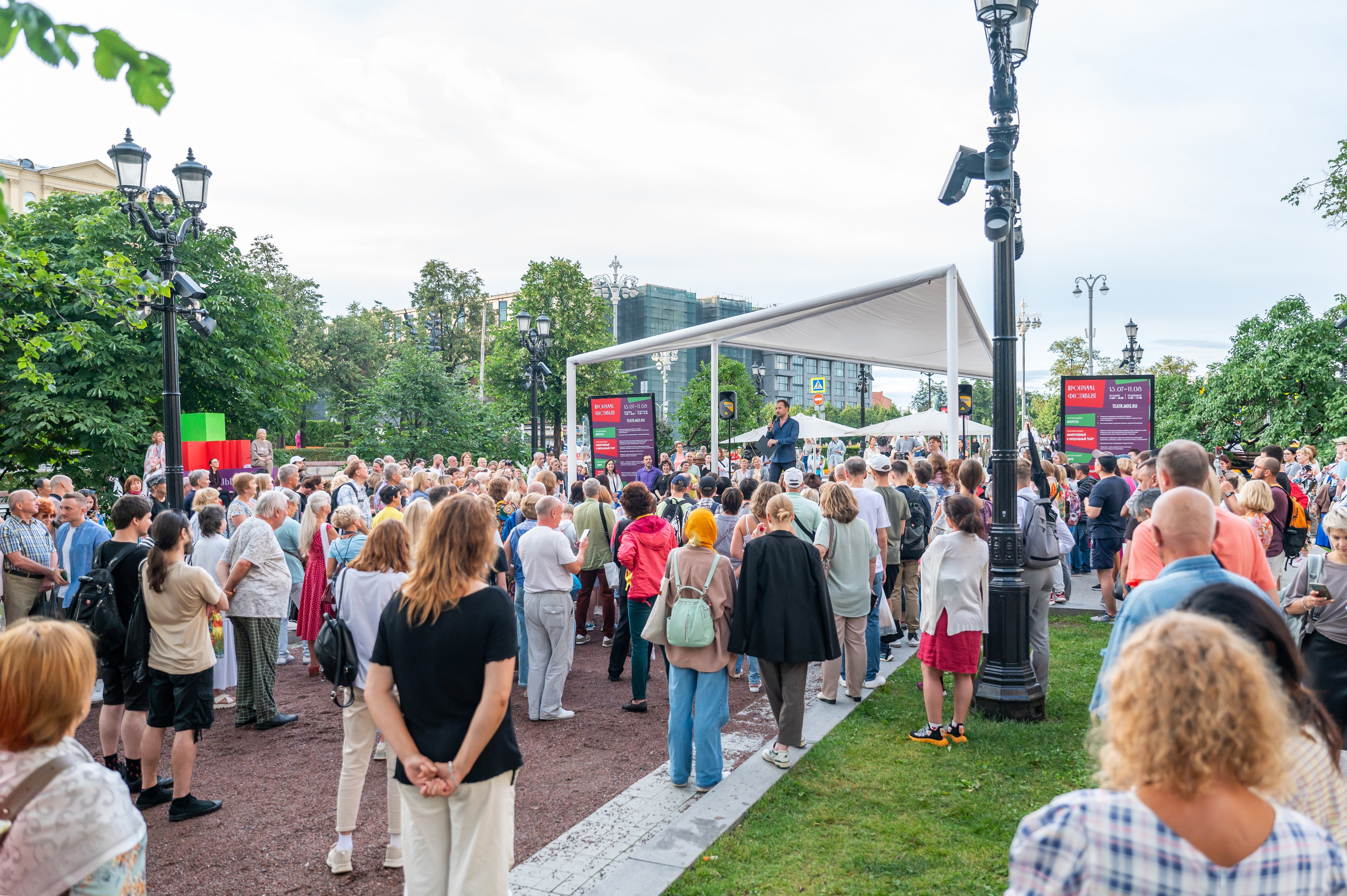 Театральный бульвар 2024. Фотограф Анна Мельникова | Москва