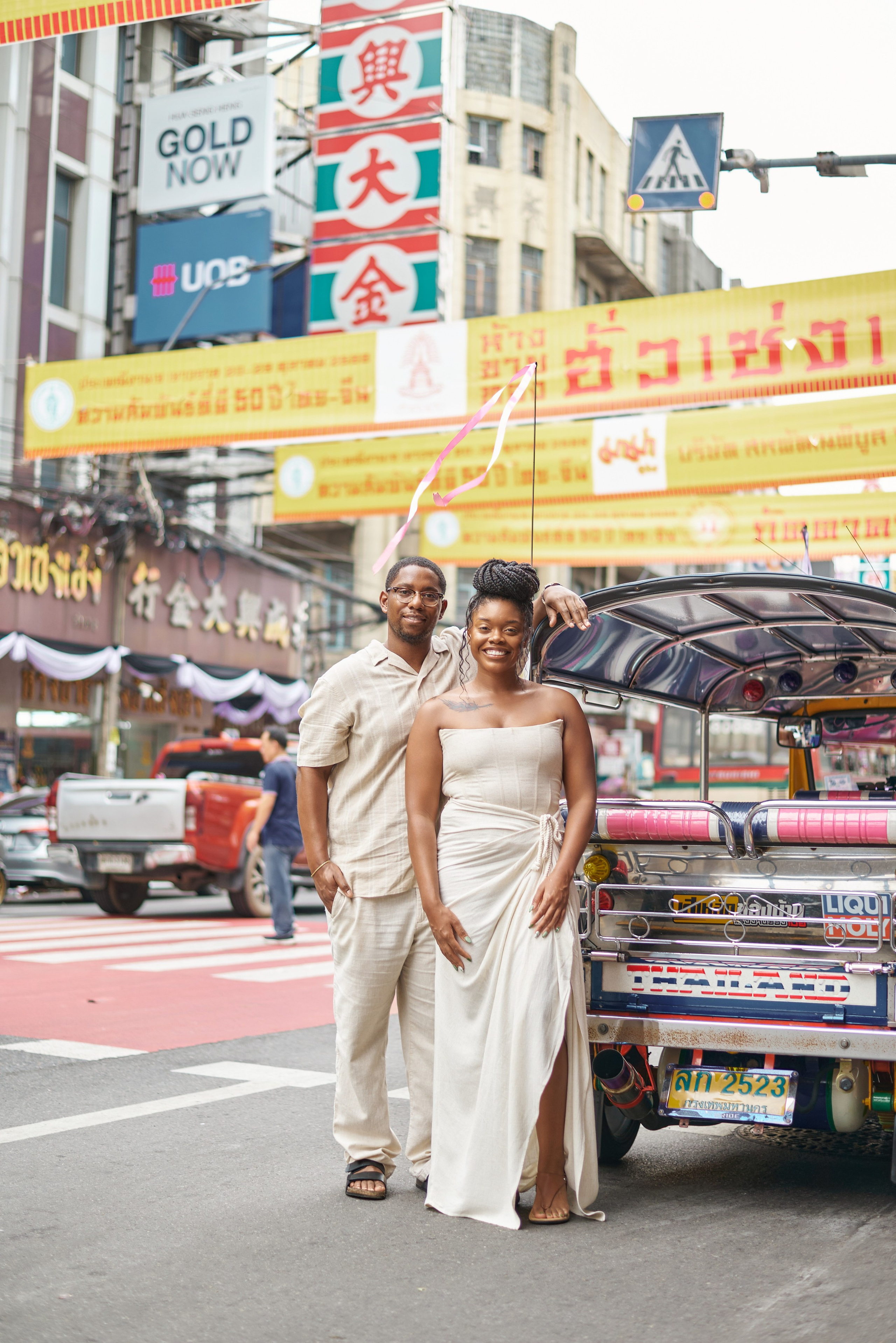 Lovestory in Talat Noi, Bangkok. Photographer Bangkok — Pattaya | фотограф Бангкок — Паттайа