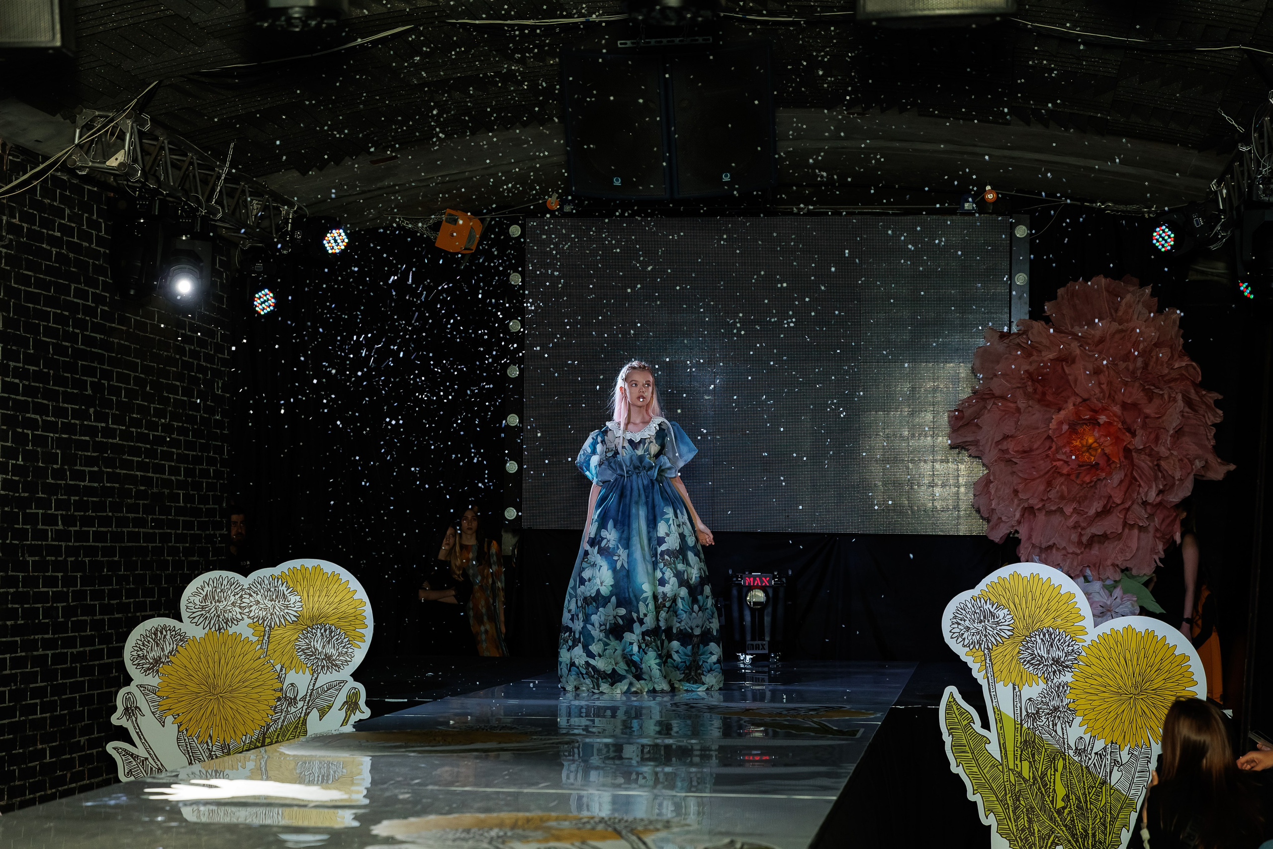 Показ Надежды Шибиной от журнала «Жираf». Фотограф Новосибирск — Наталья Гресь