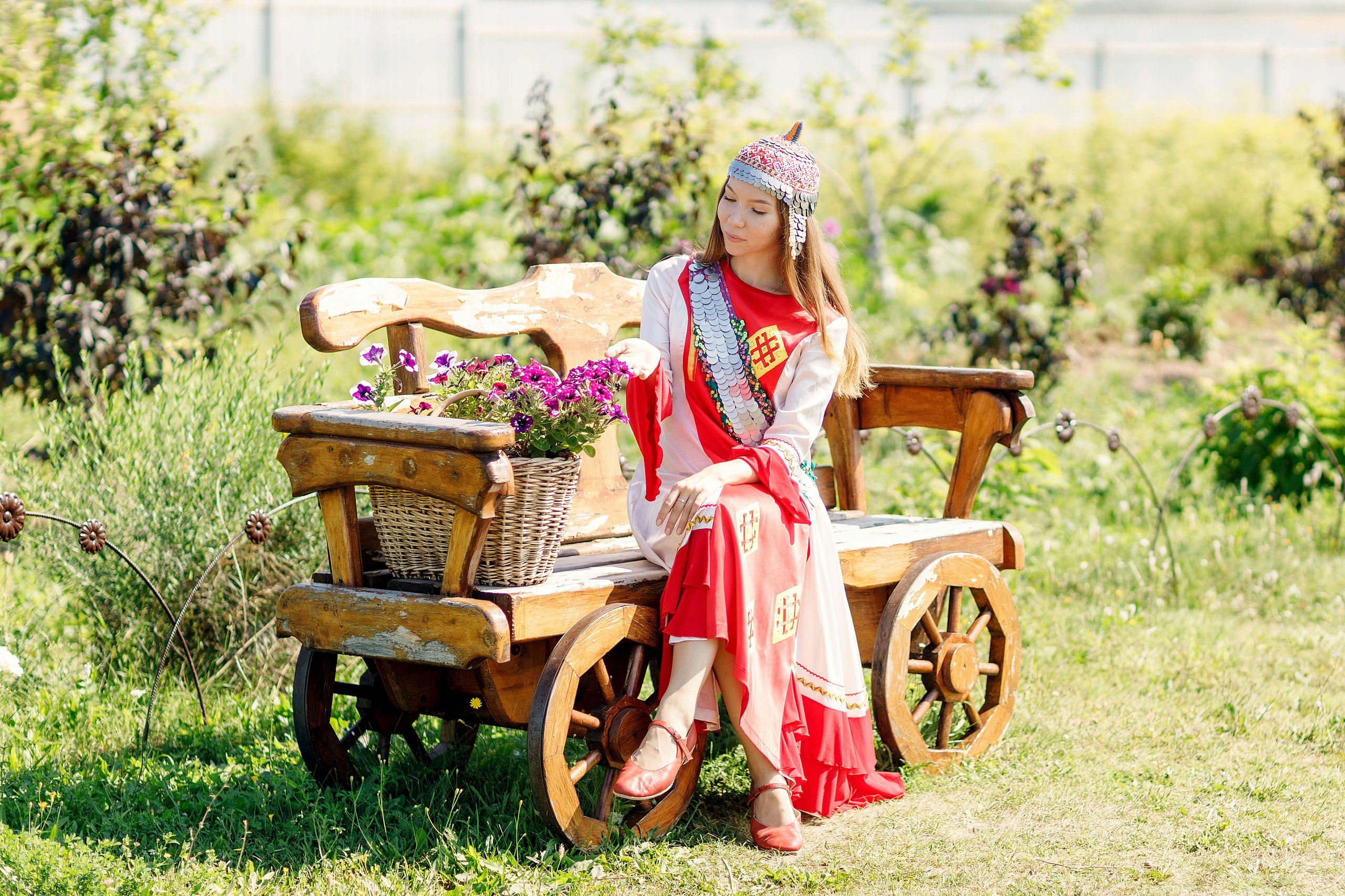 Фотосессия с Леной в Моргаушском районе. Портретный и репортажный фотограф в Чебоксарах Андриян Чаркин