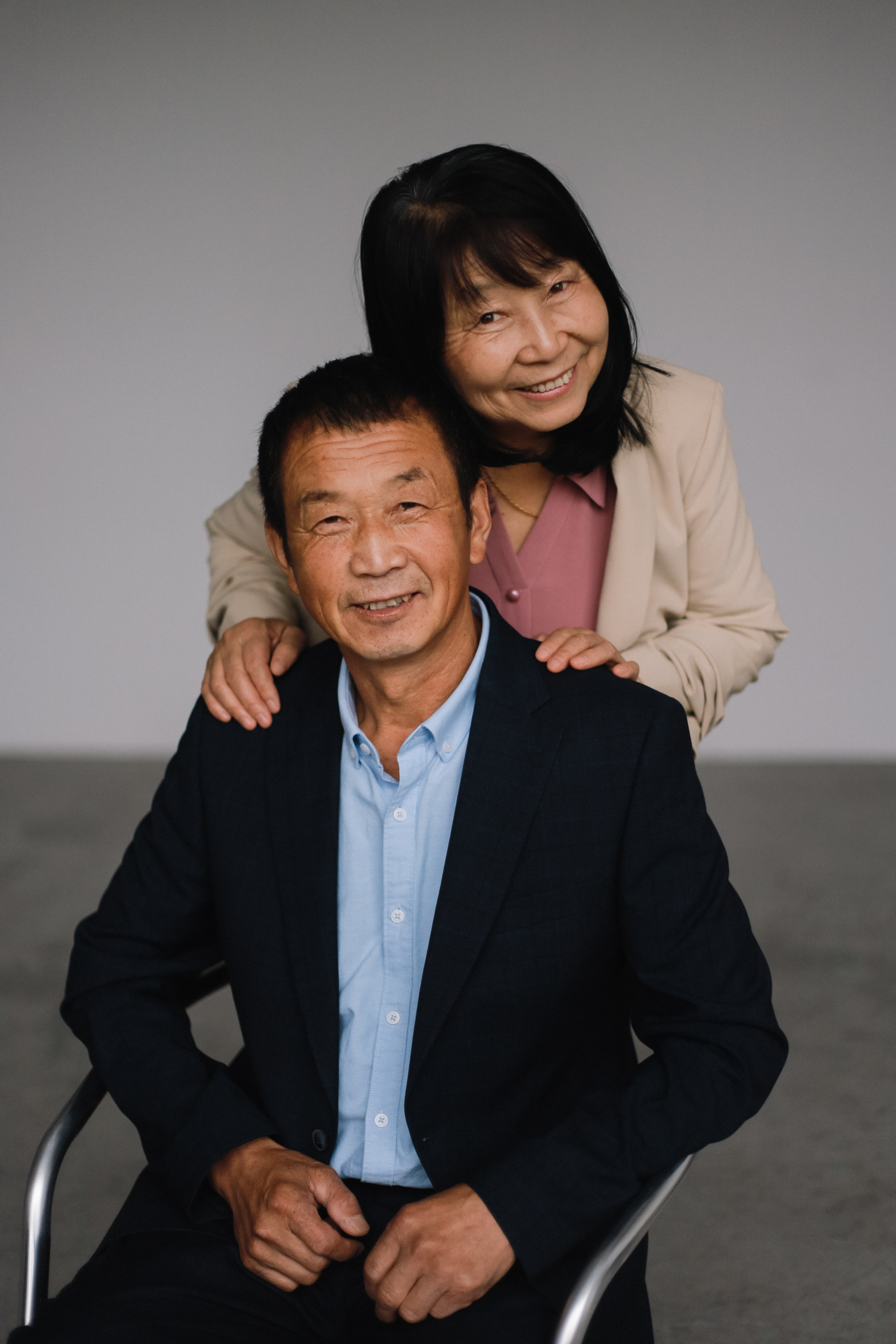 Семья из разных стран на фотосессии. Семейный фотограф в Томске Максимова Екатерина