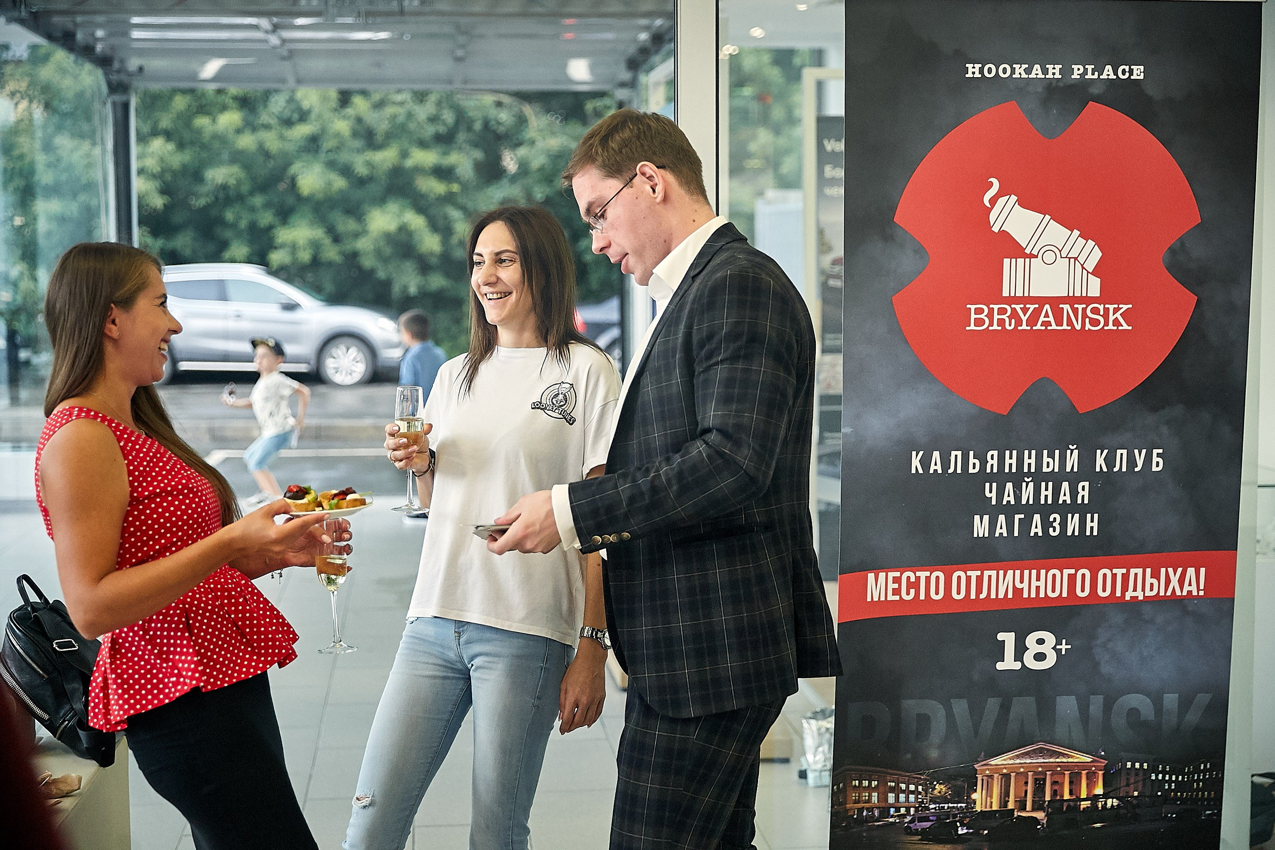 Volkswagen — 7 лет филиалу. Репортажный Фотограф | Константин Кондрашов