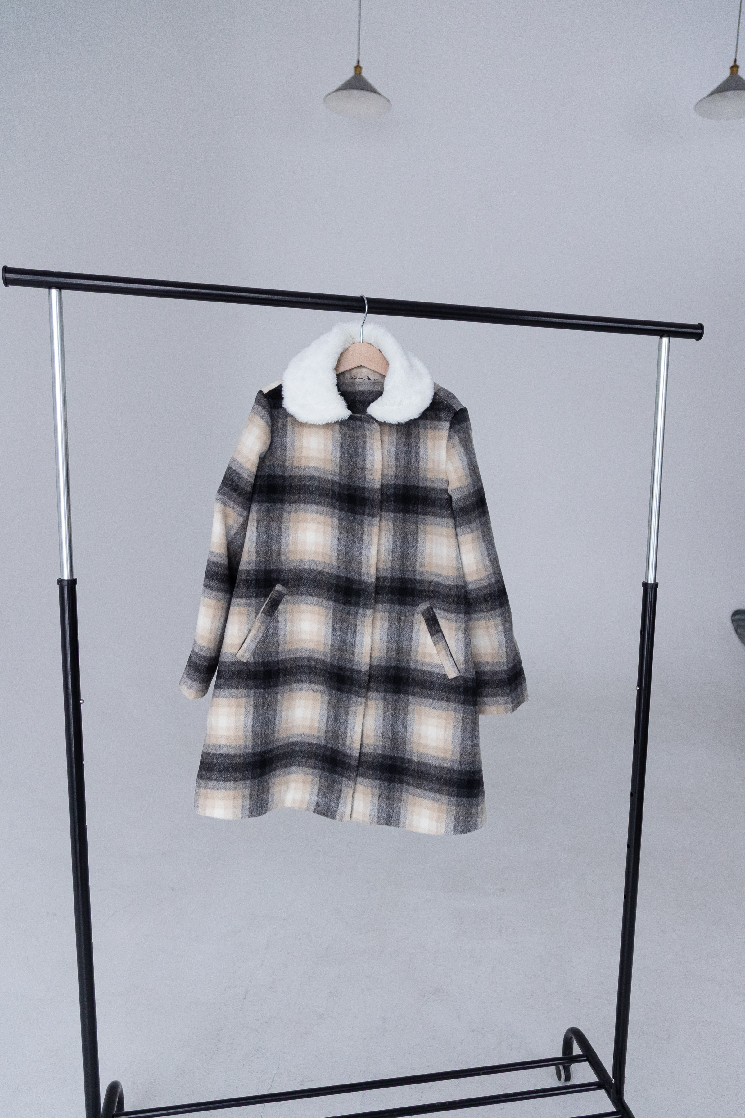 Контент съемка детская одежа Томский бренд MyAnya. Фотограф в Томске Юлия Постнова