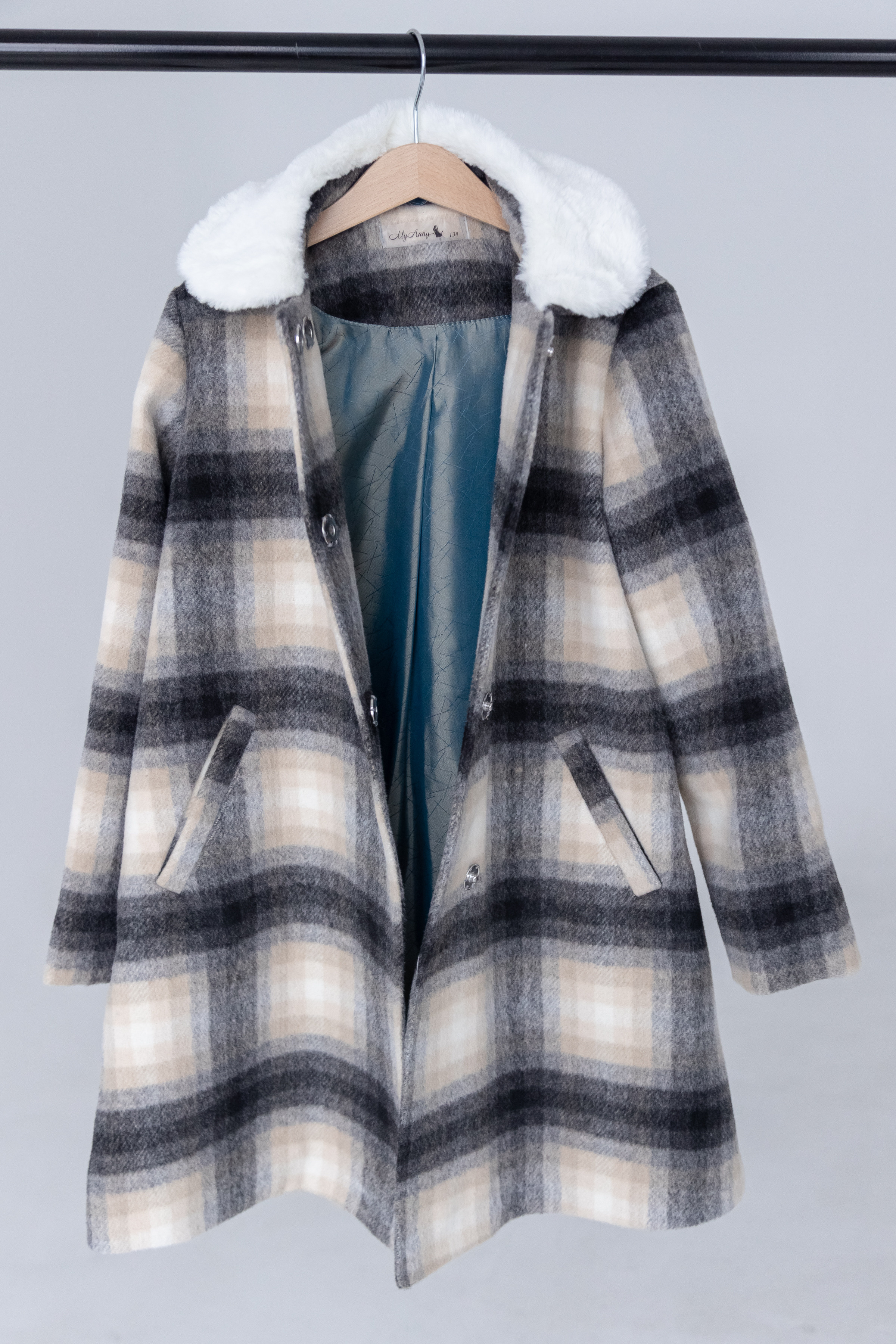 Контент съемка детская одежа Томский бренд MyAnya. Фотограф в Томске Юлия Постнова