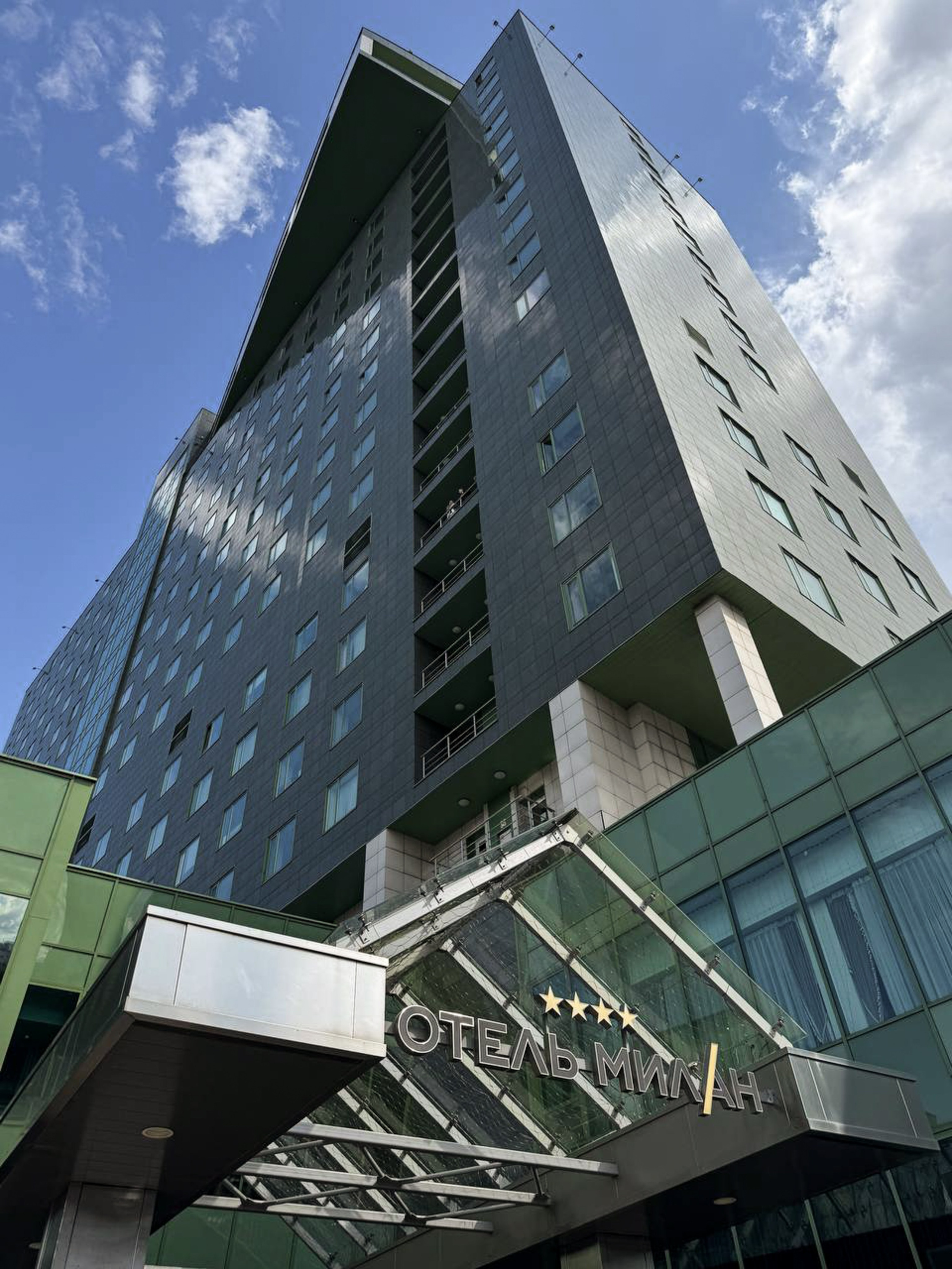 Отель «Милан», Шипиловский ЗАГС, прогулка в парке Царицыно. Свадебный и репортажный фотограф (Москва, Королев и другие)