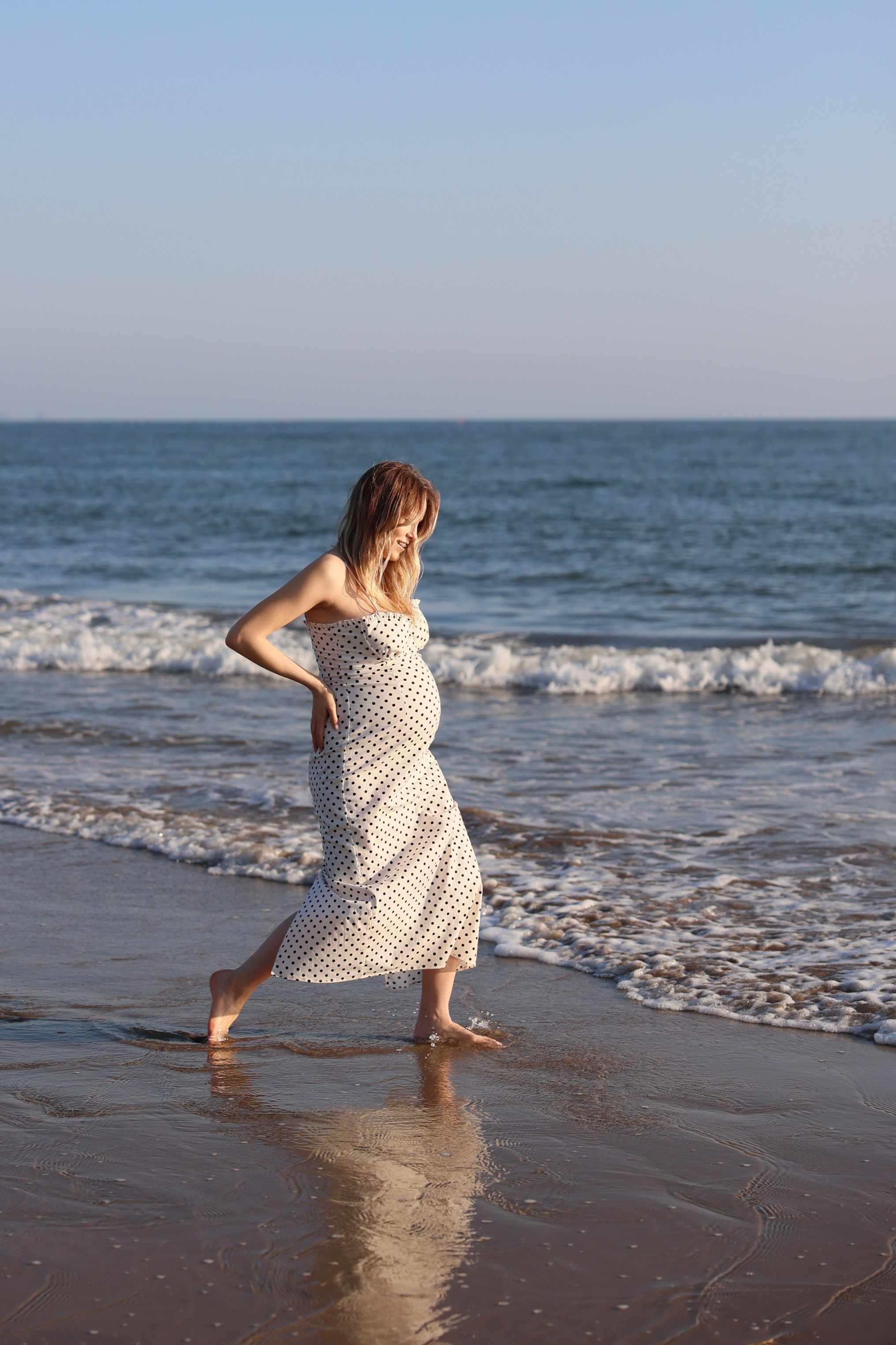 Профессиональный фотограф в Пусане. Лучший фотограф. Фотосессия пары в ожидании малыша