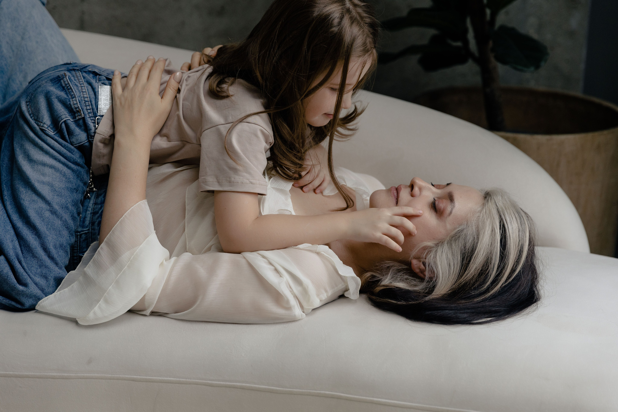 FAMILY STUDIO. Аня Нагайцева фотограф в Томске, семьи, портреты, контент