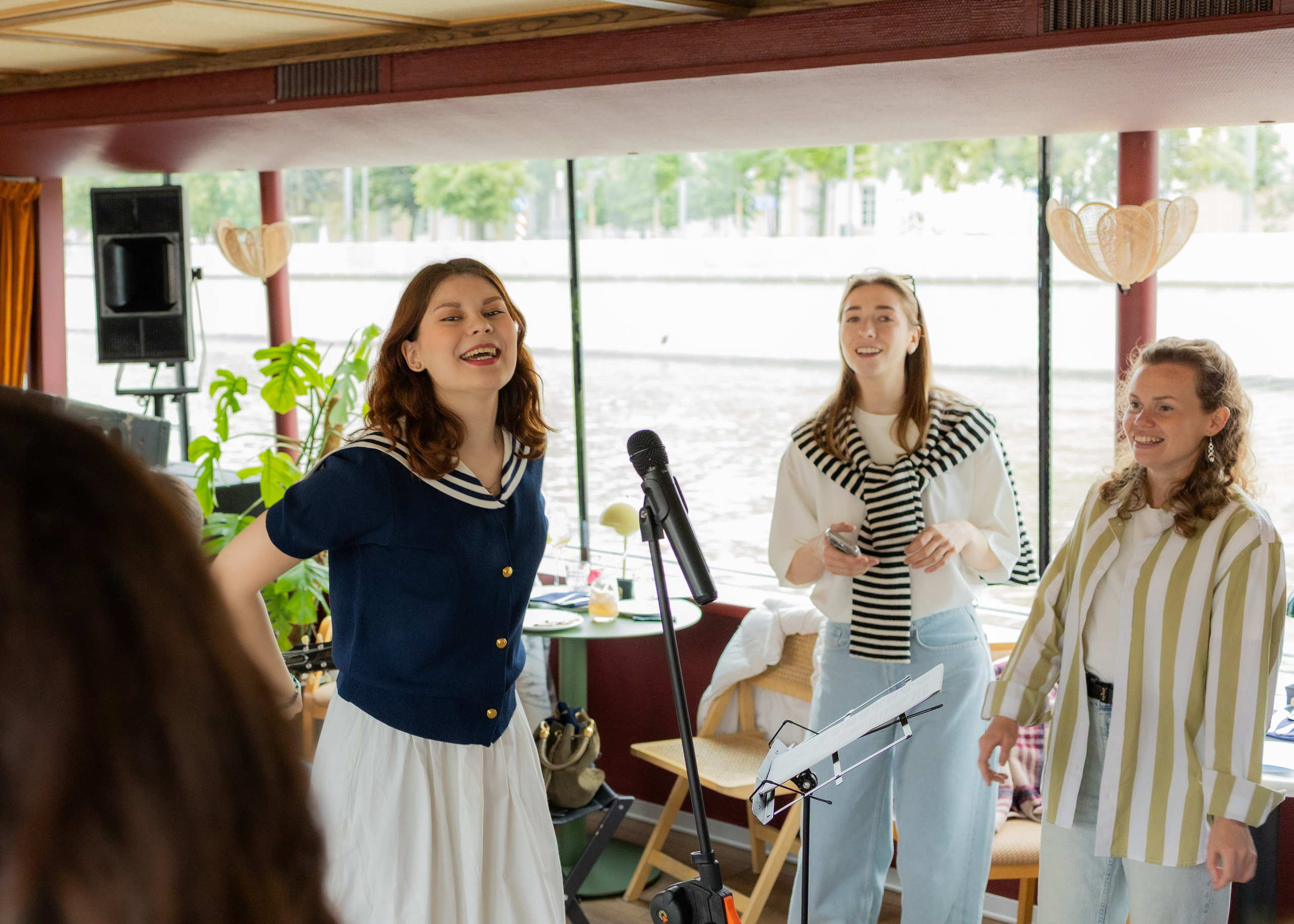 Fun choir (Moscow). Lyric photographer