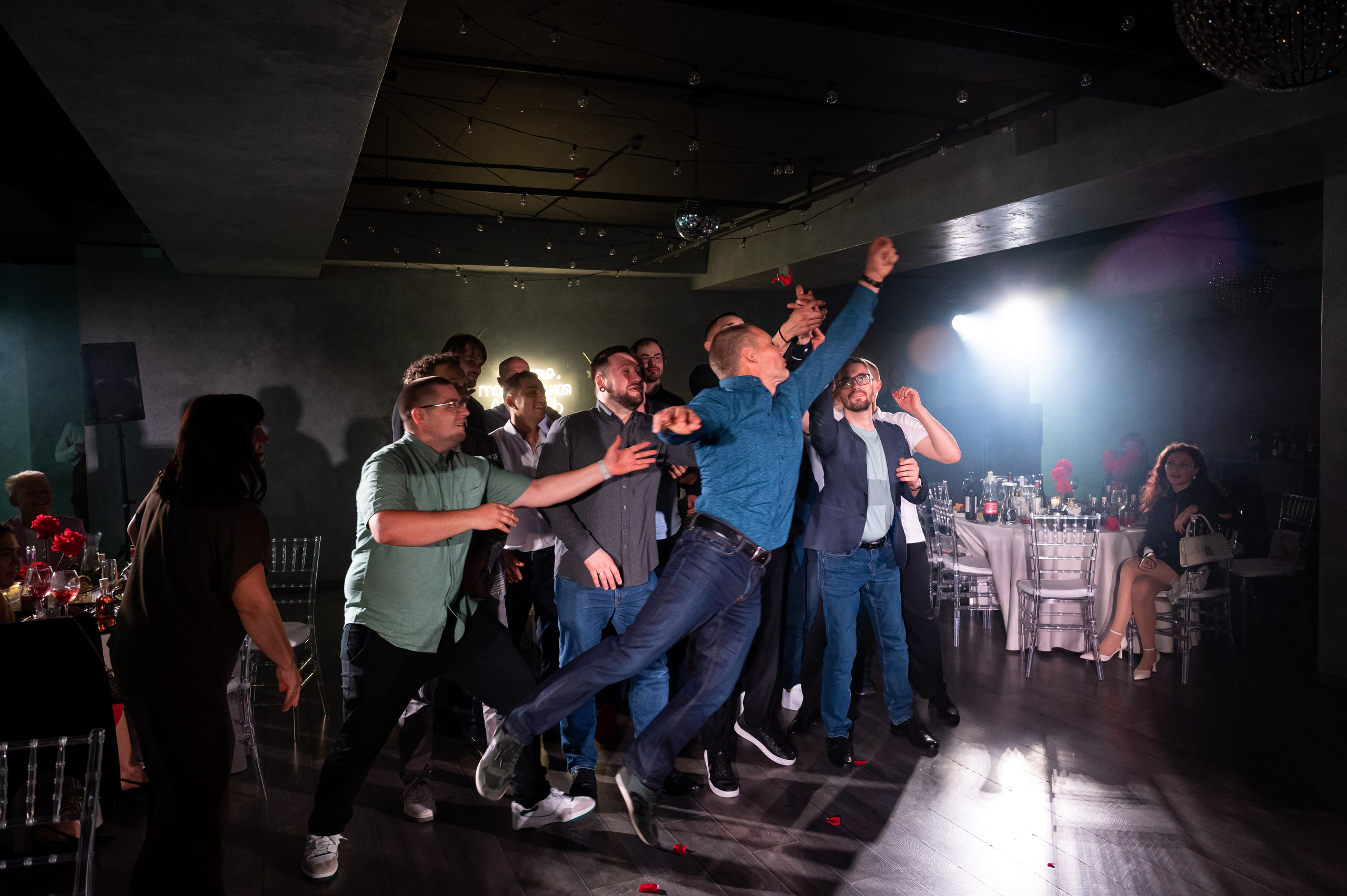 Свадебная фотосессия в Санкт-Петербурге. Портретный и репортажный фотограф в Санкт-Петербурге | Валерия Кайряк