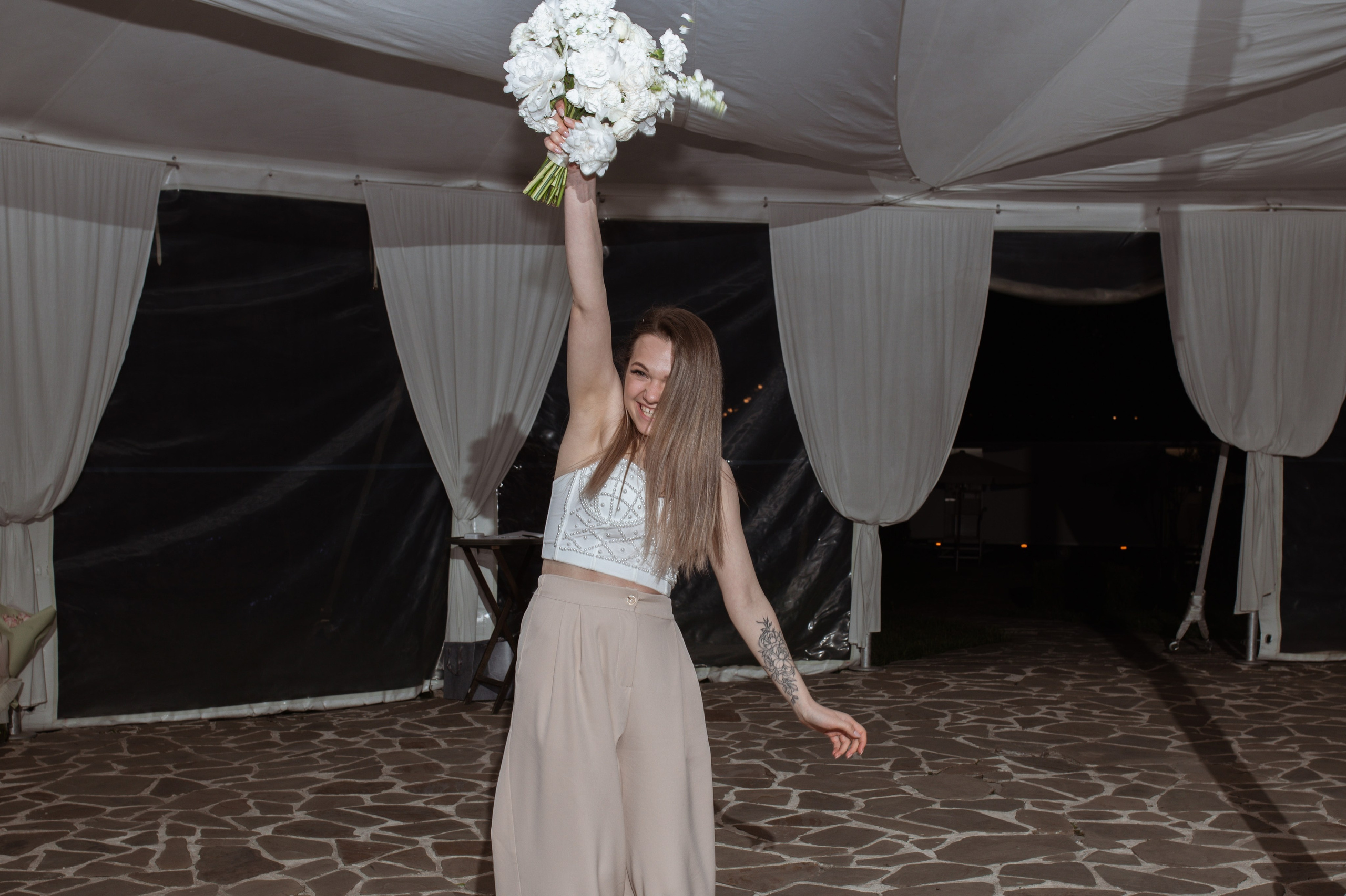 Уютная свадьба за городом в кругу самых близких. Свадебный фотограф Елена Рубцова