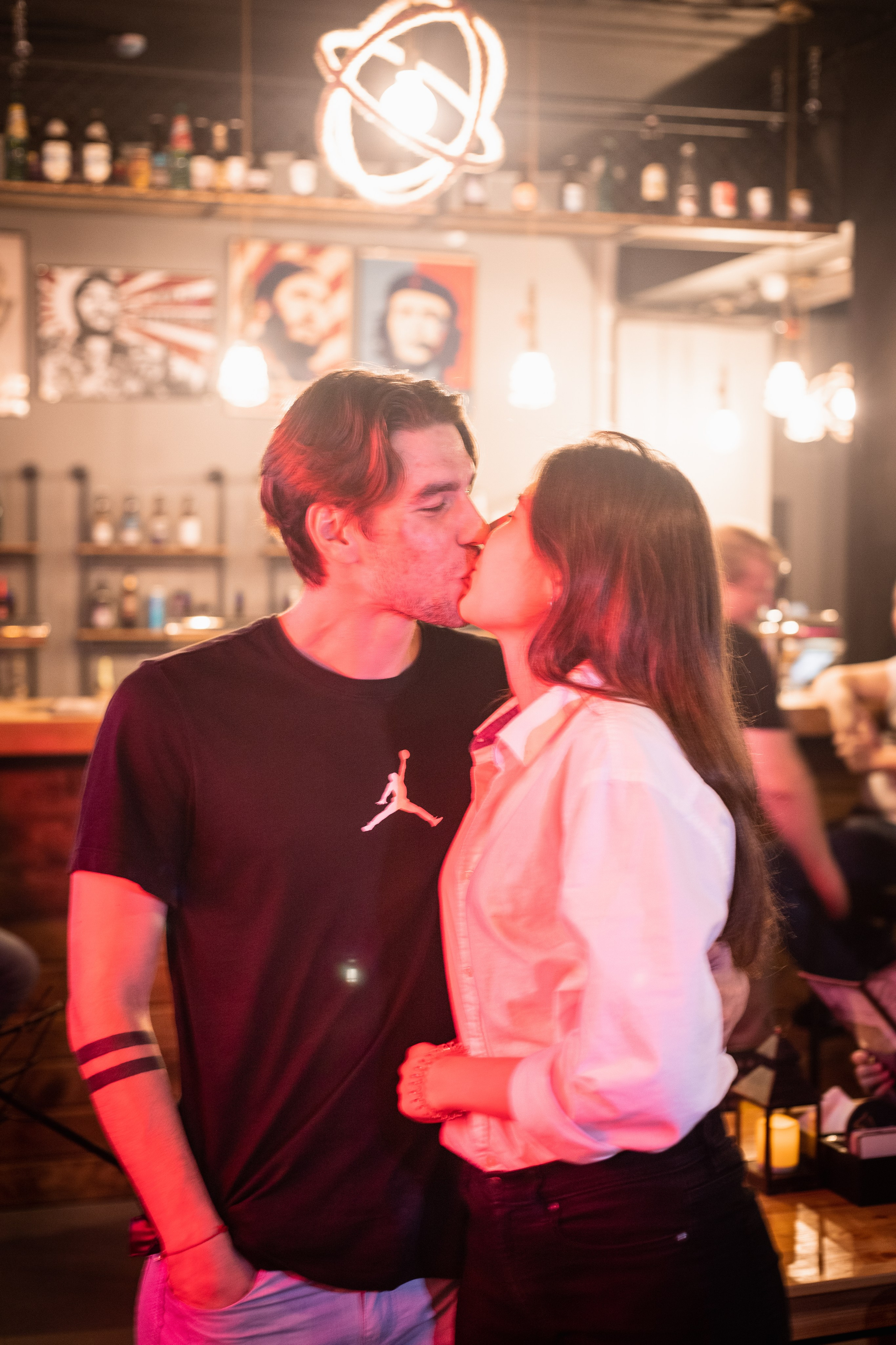 Паб Революция. Фотограф Денис Лесковский (Тюмень)