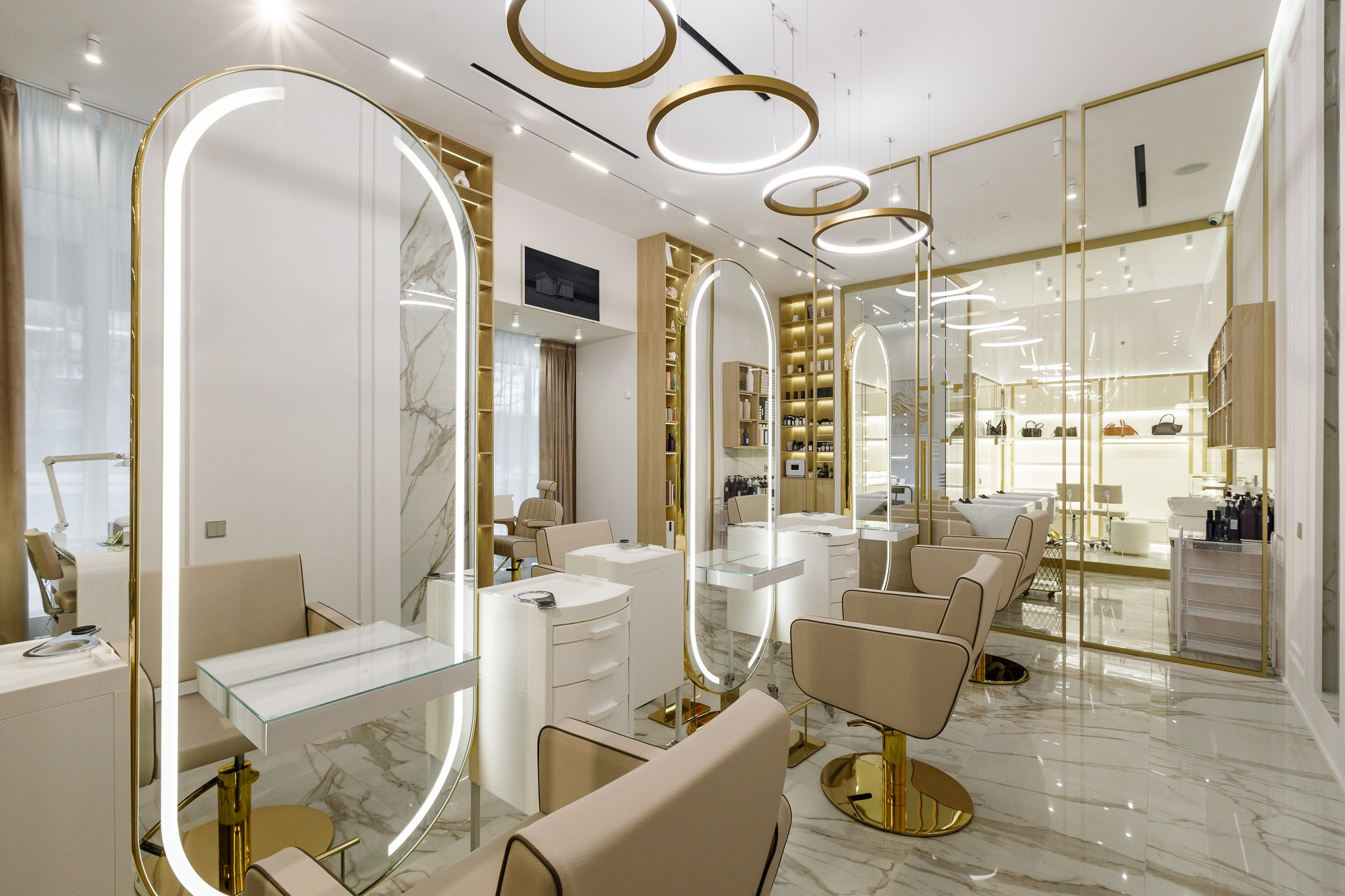 Фотограф для интерьерной съемки салонов красоты. КонТайм: профессиональная съемка для организаций