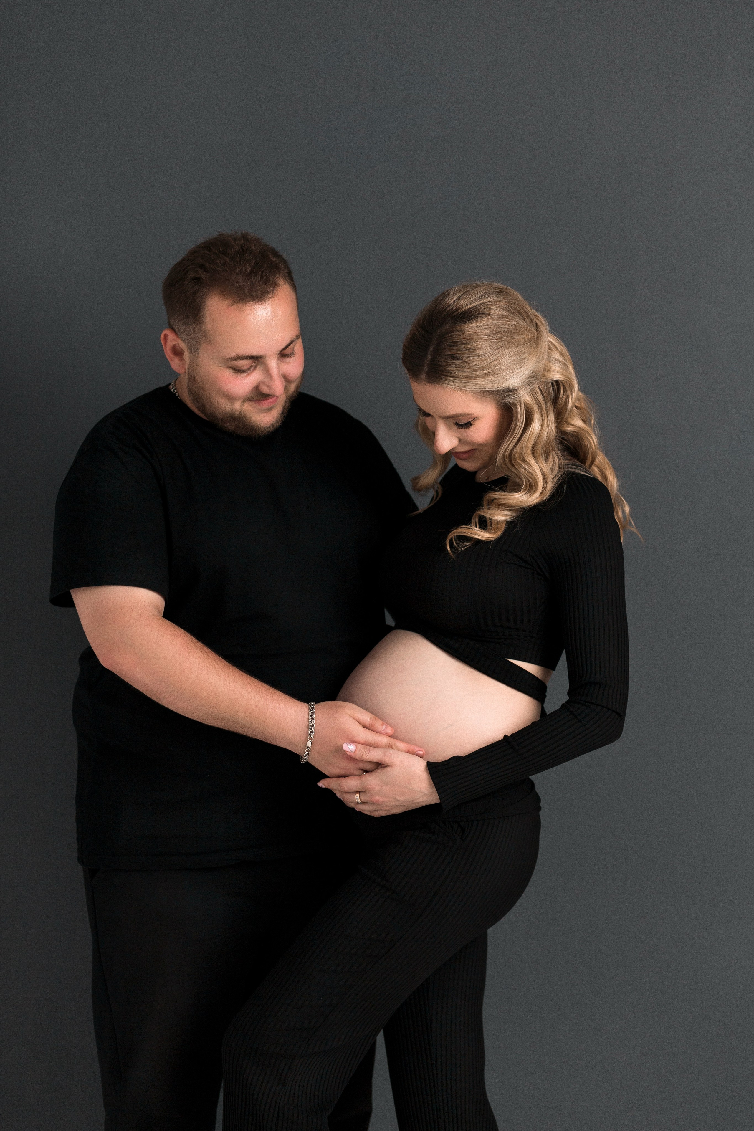 Фотосессия беременности в Омске. Фотограф новорожденных в Омске Анастасия Моисеева