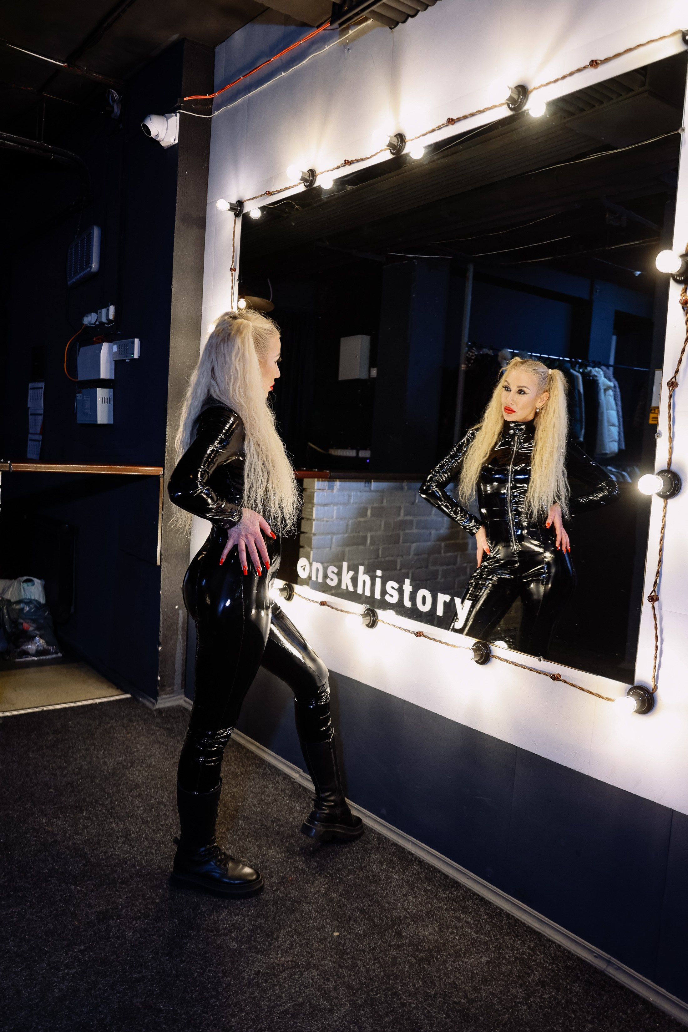 Дискотека под хиты 2000 в Истории. Фотограф Юлия Мальцева