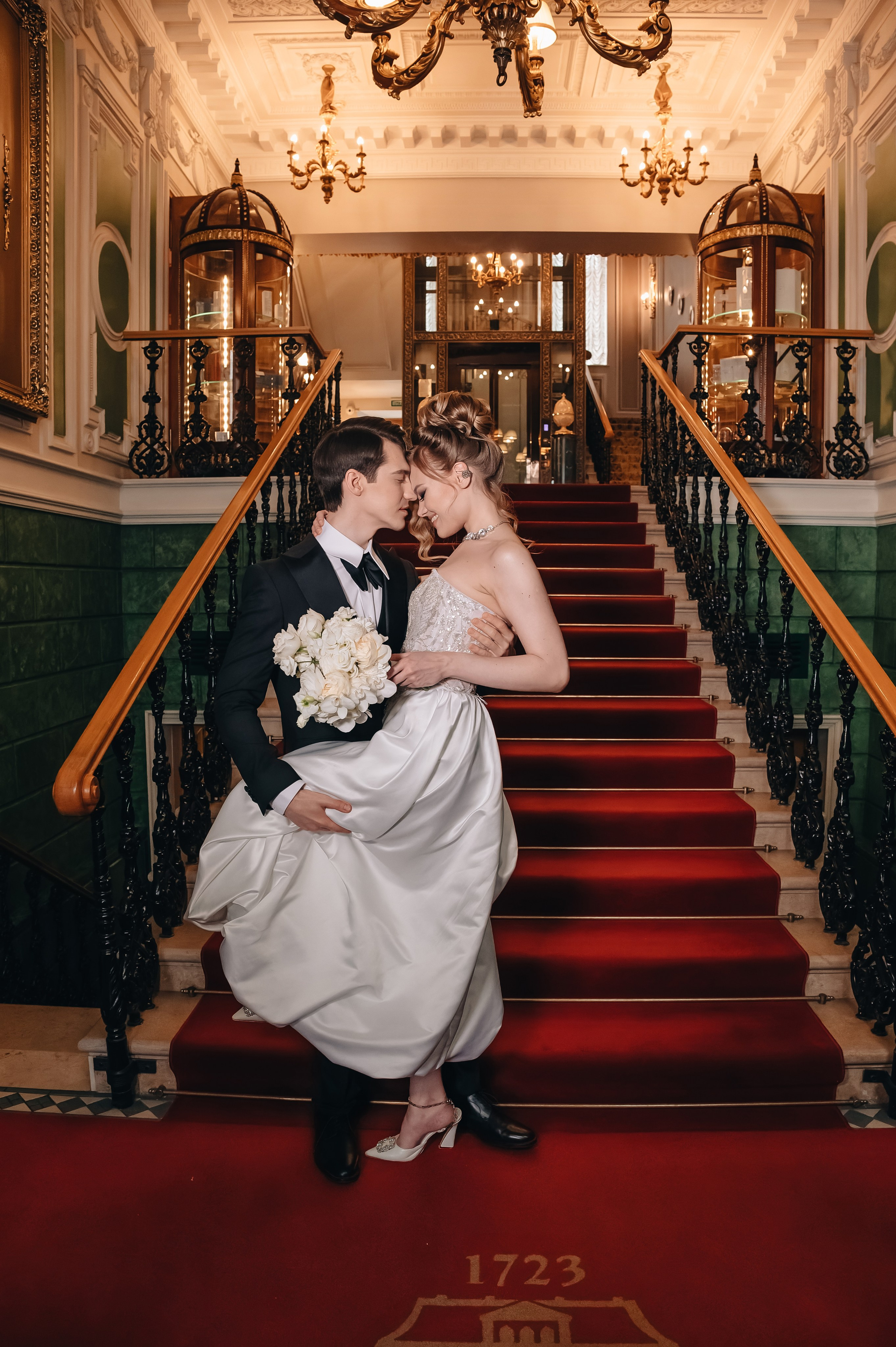 Свадебная фотосессия в отеле. Портретный фотограф Москва Светлана Кашура