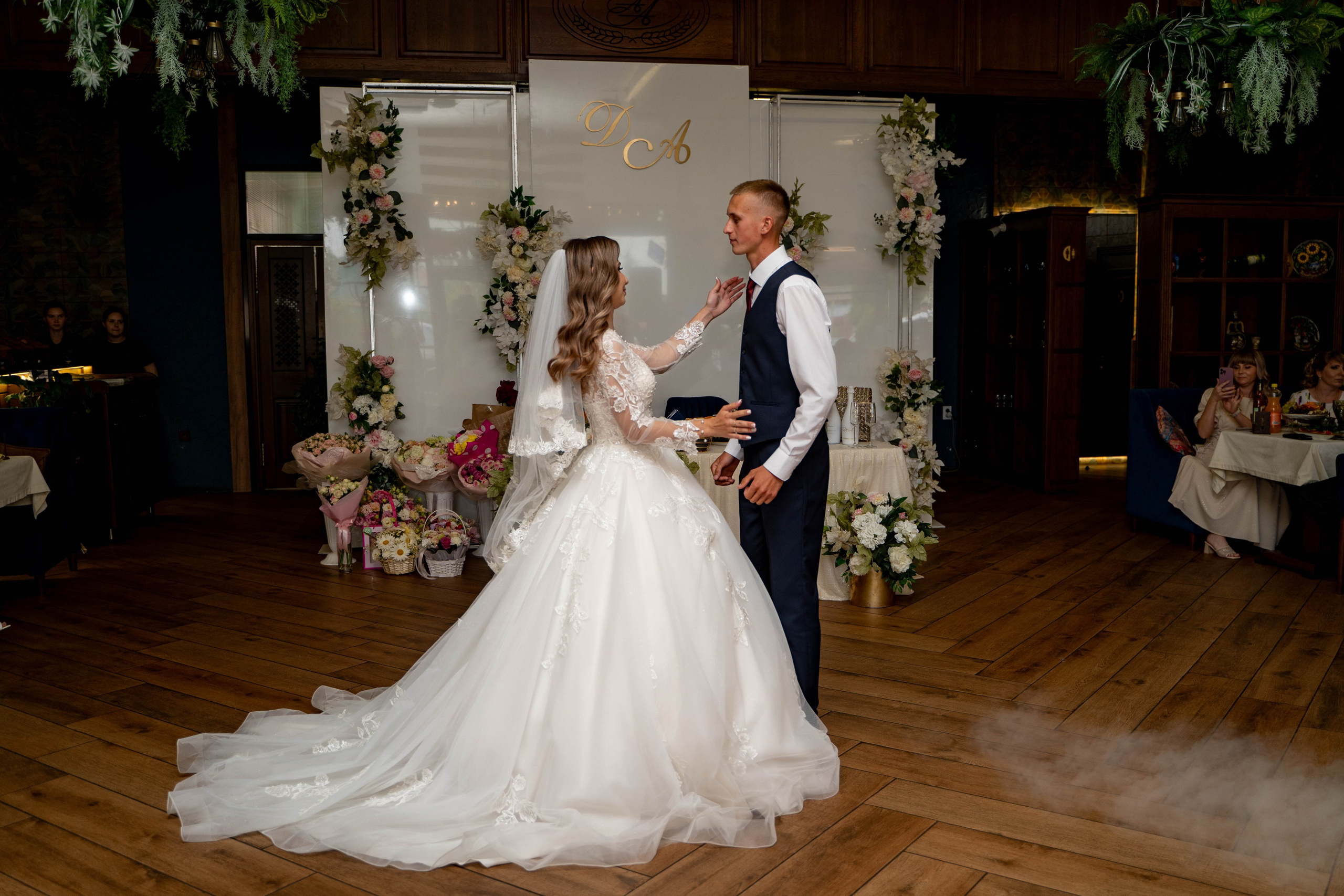 Данил и Анастасия. Видеосьемка, фотосьемка свадеб, юбилеев, утренников в Краснодарском кр