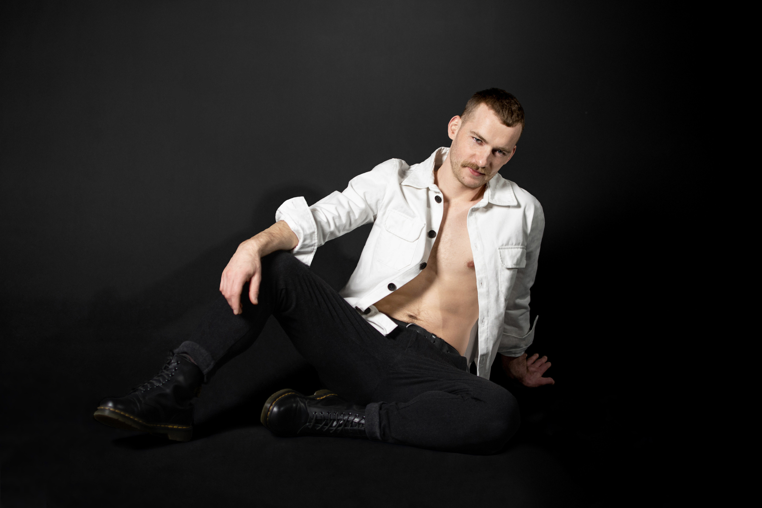 Юры. Мужской портрет, женский портрет, смелые образы (Минск, Беларусь)