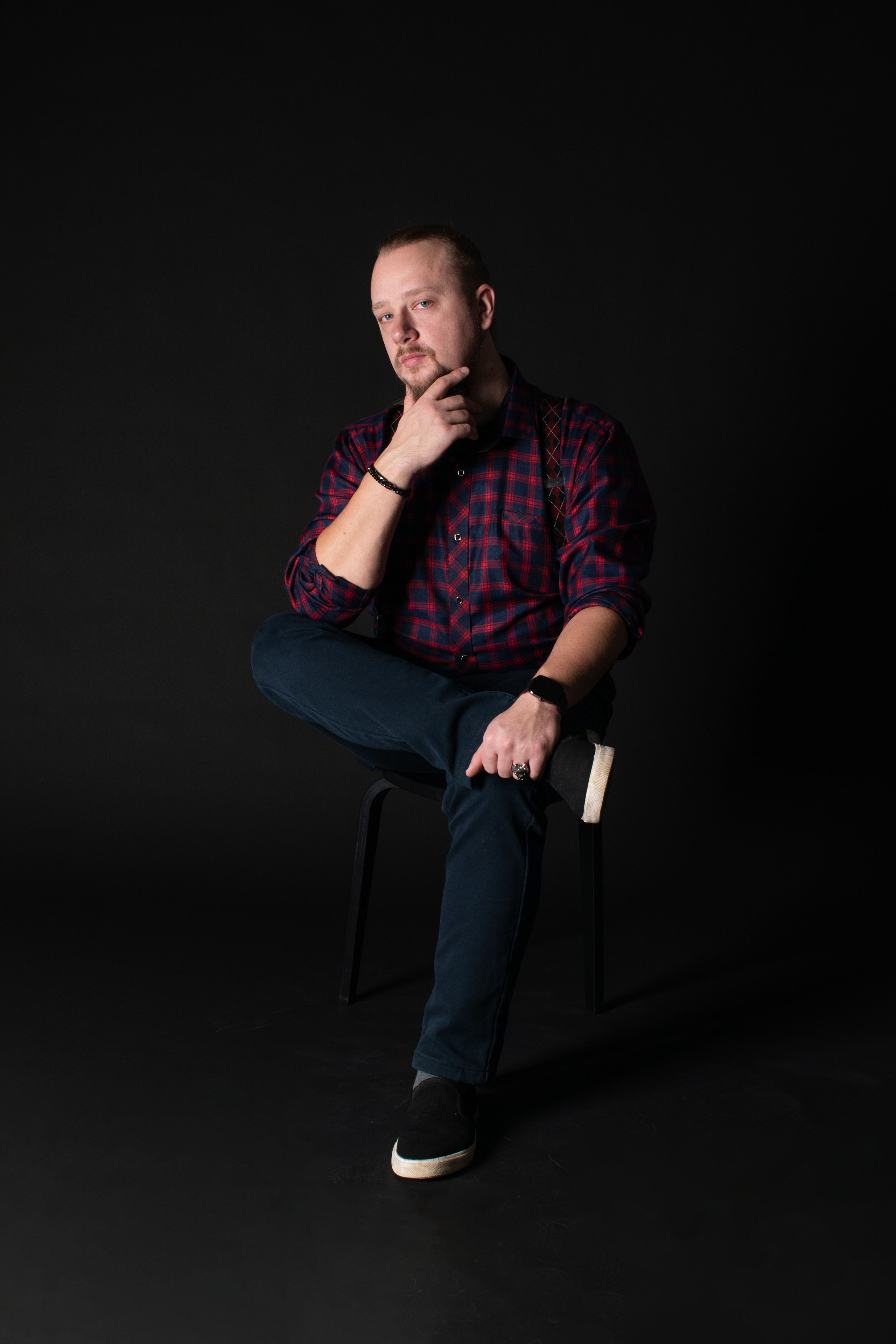 Сяргей. Мужской портрет, женский портрет, смелые образы (Минск, Беларусь)