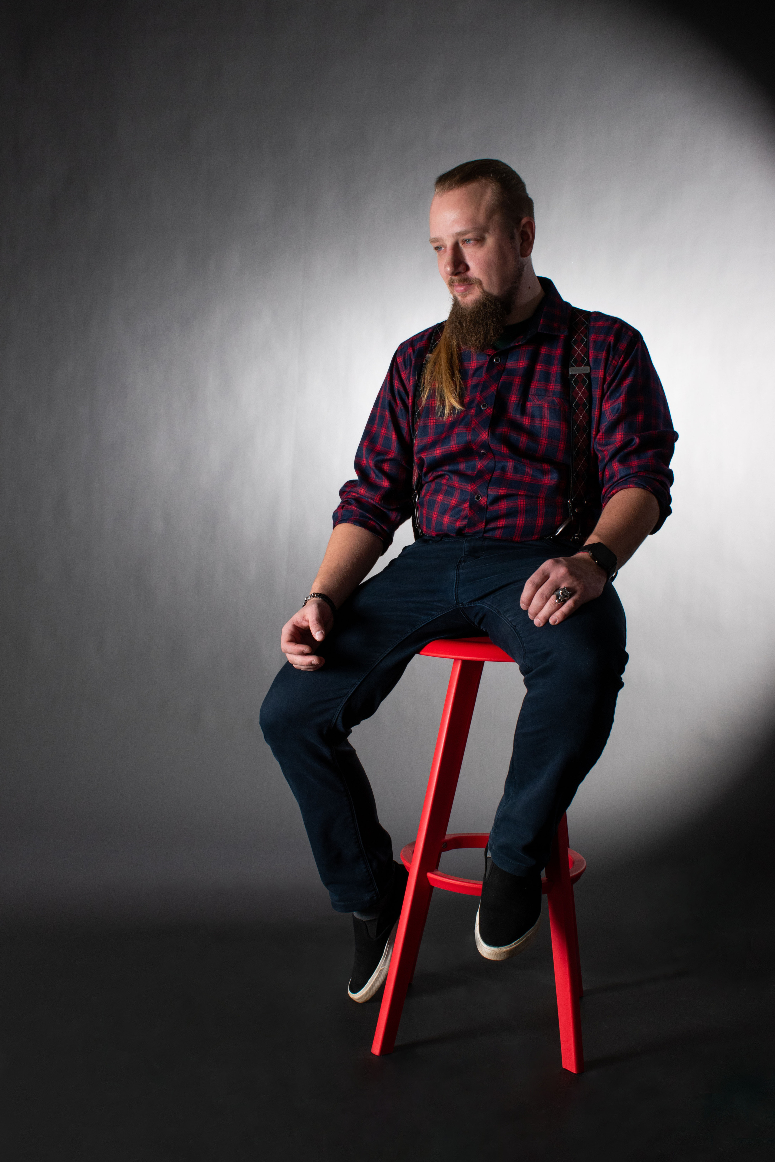 Сяргей. Мужской портрет, женский портрет, смелые образы (Минск, Беларусь)