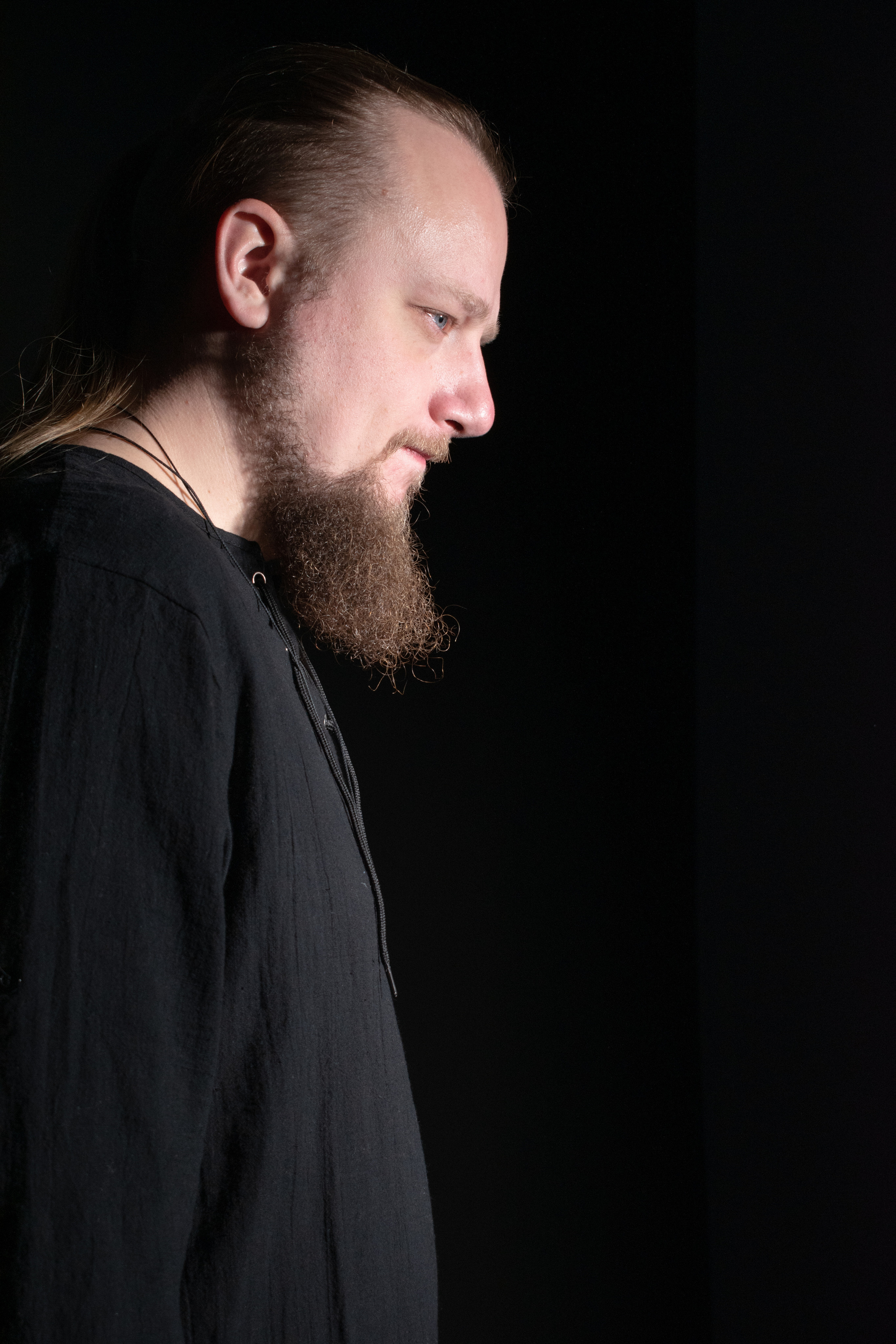 Сяргей. Мужской портрет, женский портрет, смелые образы (Минск, Беларусь)