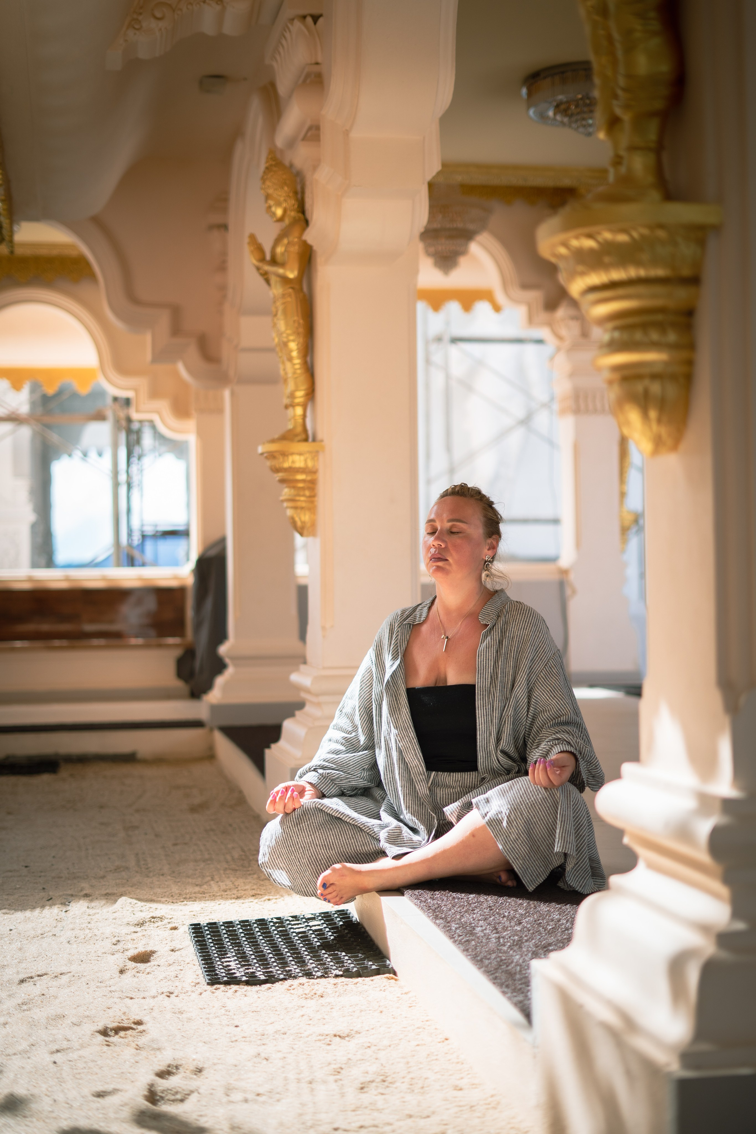 Content shooting for Svetlana’s expert blog during a two-day trip to Ella