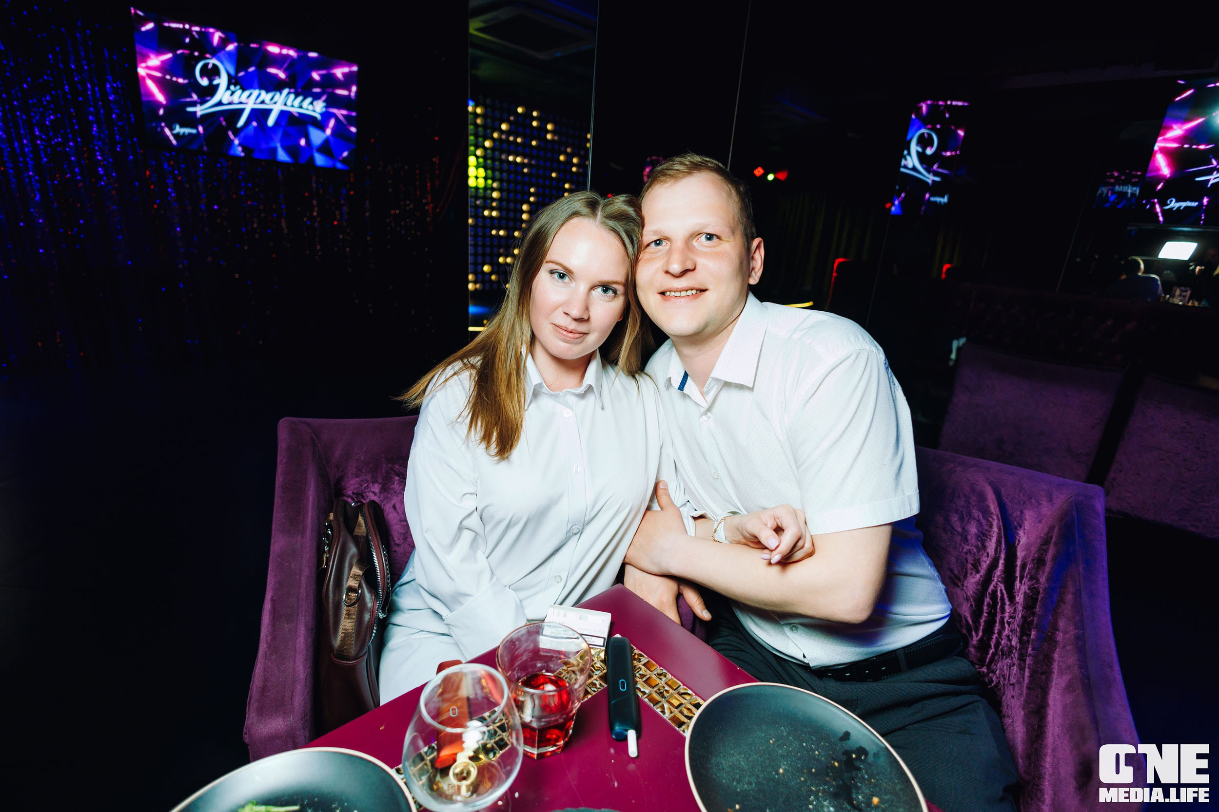 Фоторепортаж из караоке-клуба Эйфория. One Media Life: фоторепортажи, фотоотчеты с мероприятий и заведений