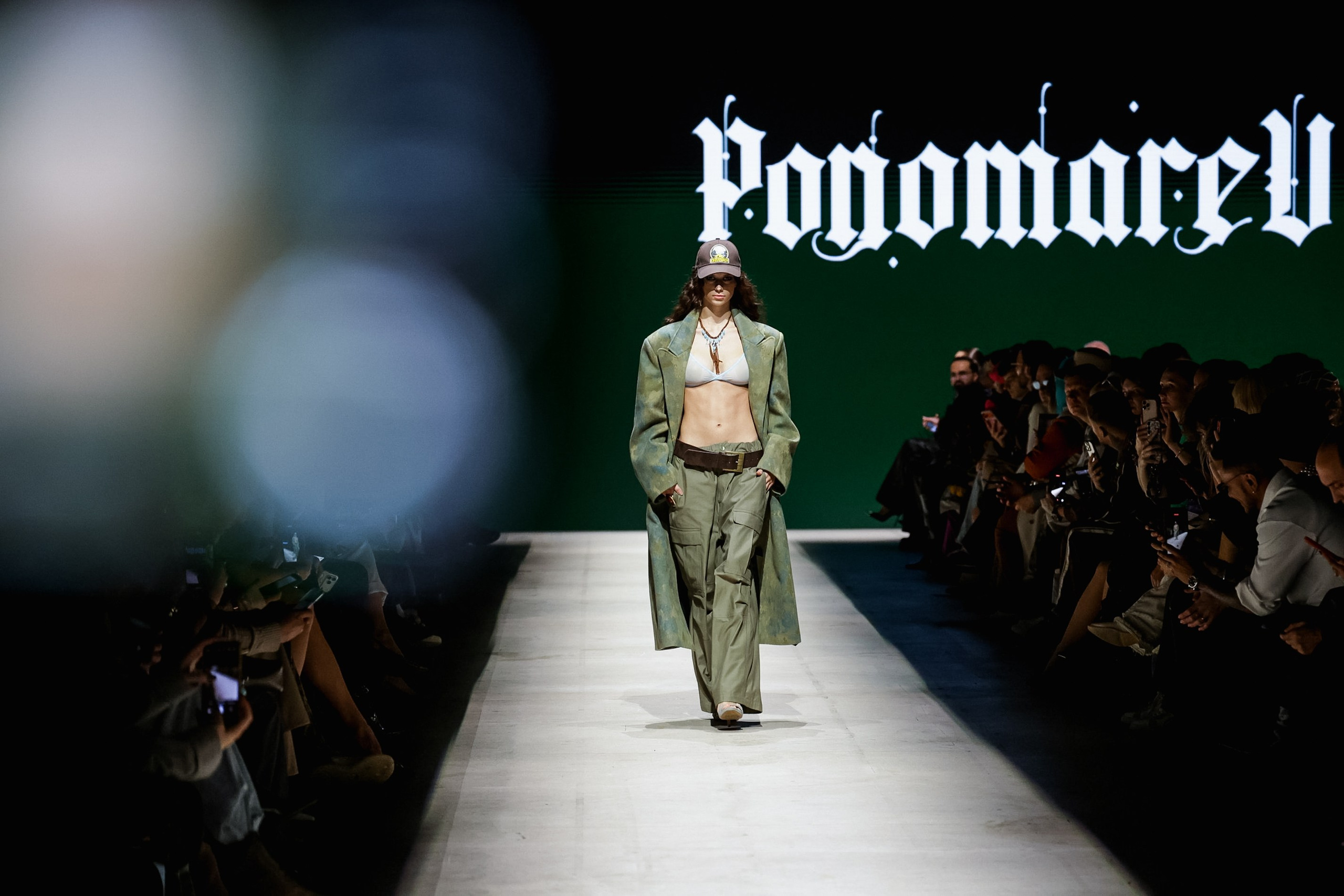 Показ PONOMAREV — Московская Неделя Моды. Jane Kudryavtseva — Репортажный и портретный фотограф на мероприятие в Москве
