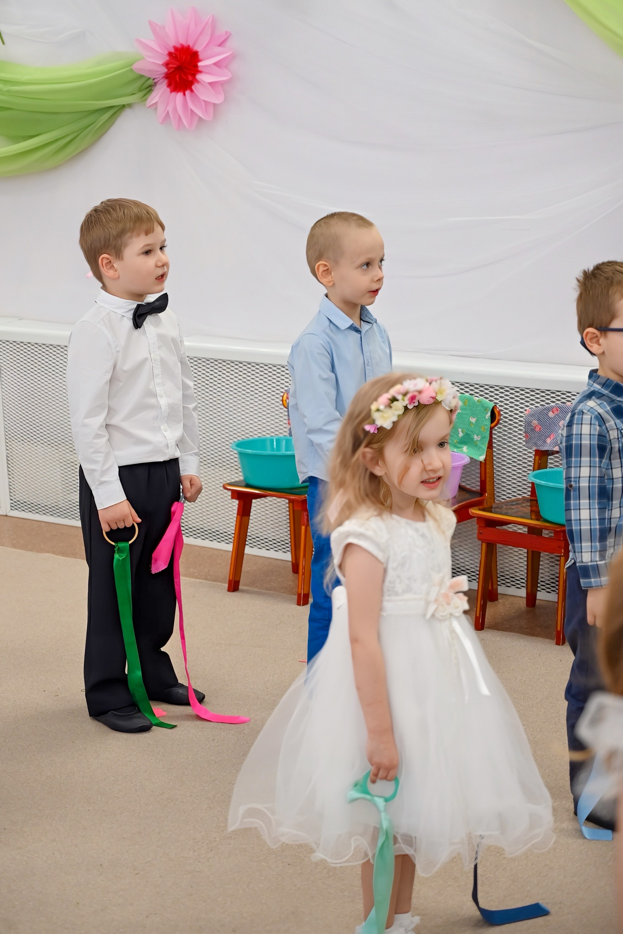 Праздник в группе «Дружная семейка». Семейный и детский фотограф Москва