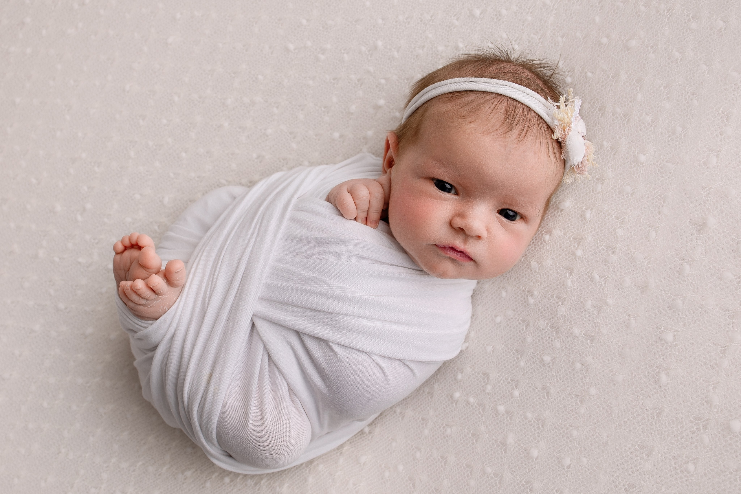 Нежная и милая фотосессия первых дней жизни Вашего ребенка в Минске. Фотограф новорождённых Минск — стоимость newborn фотосессии в Минске