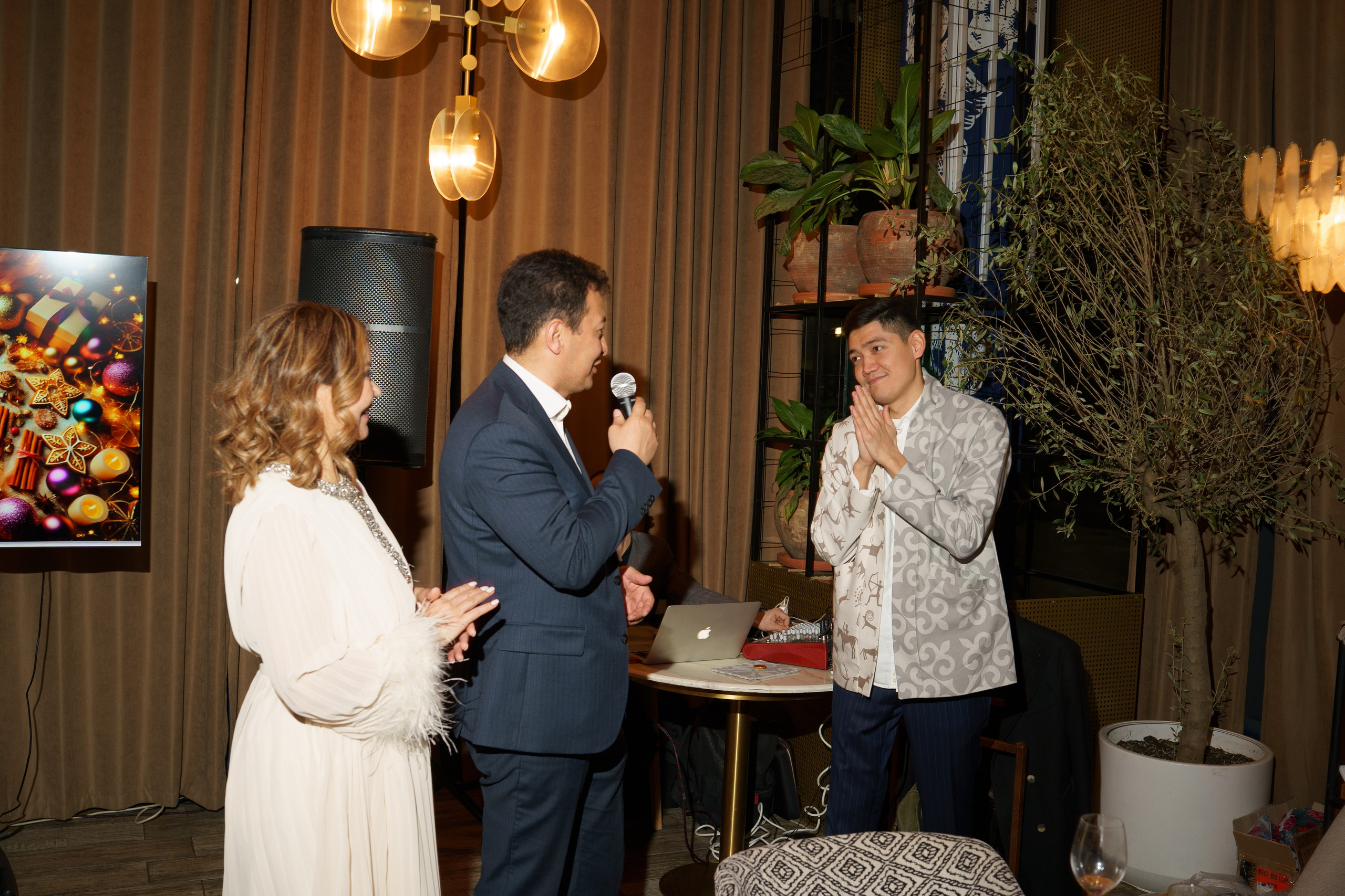 Амина — Тұсау кесер — 1 годик малышке