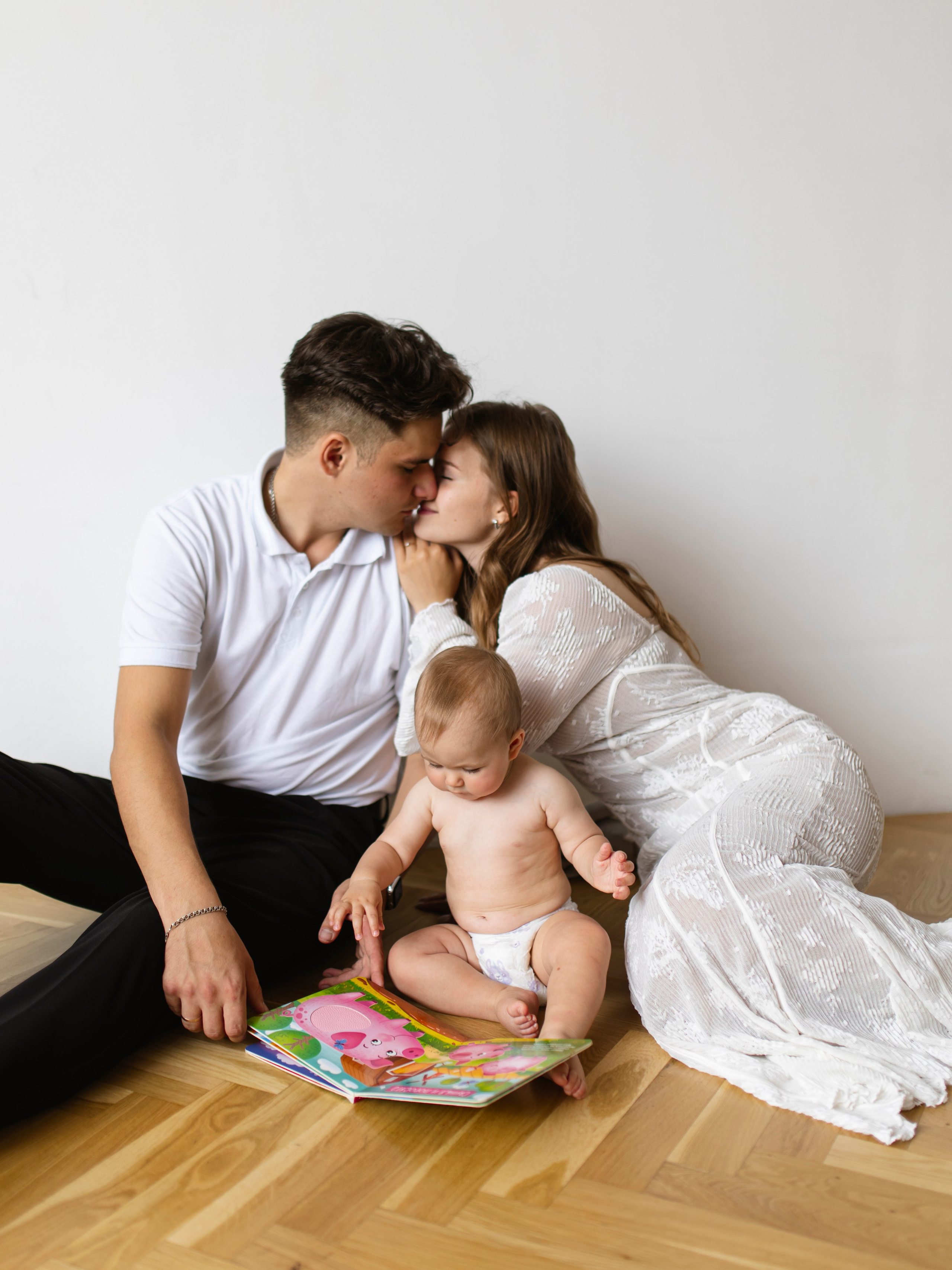 Семейная съемка в студии. Фотограф СПБ Засорина Юлия