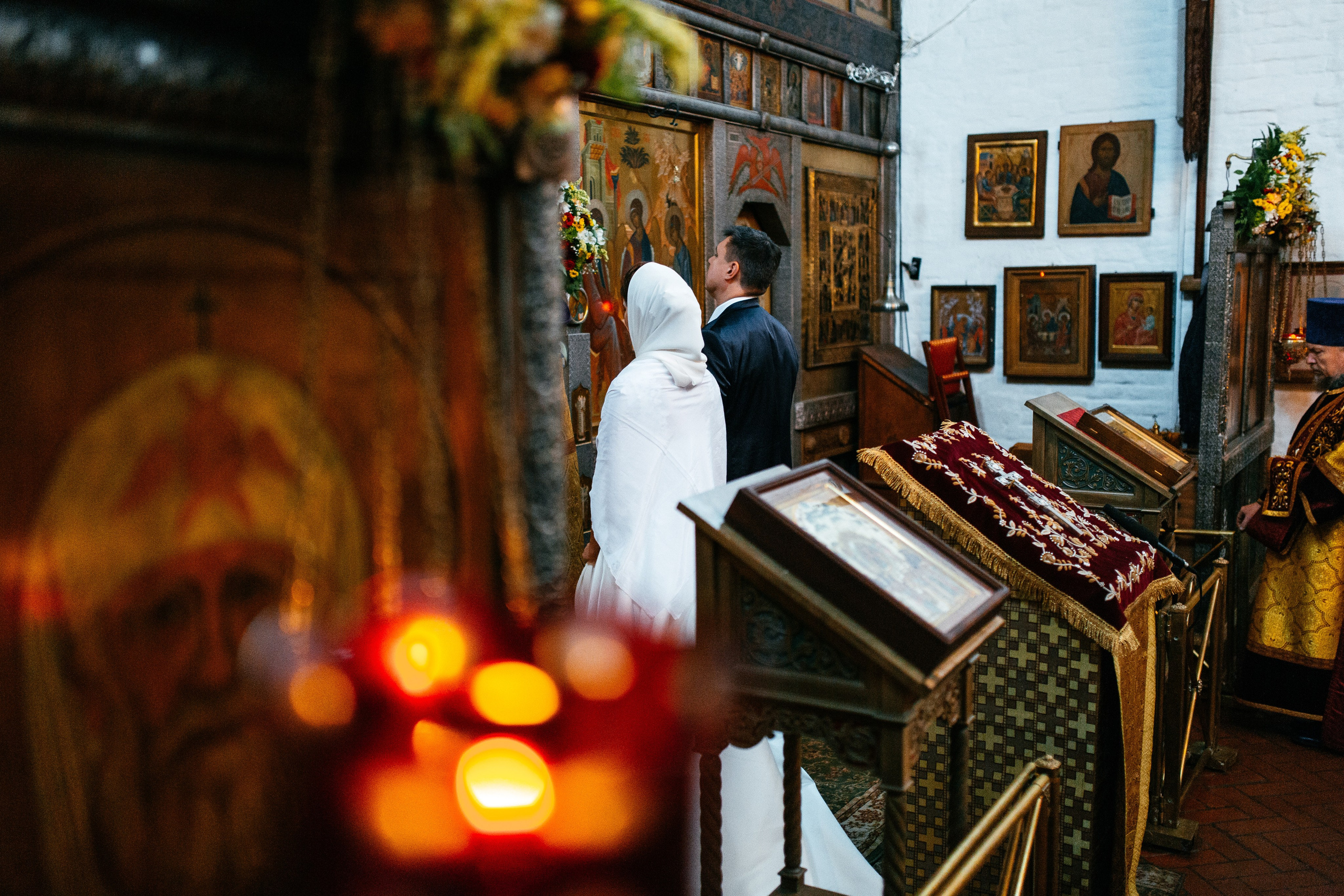 Фотограф на венчание в Москве, заказать услуги фотосъёмки — Цены и стоимость услуг профессионального фотографа на фотосъёмку венчания