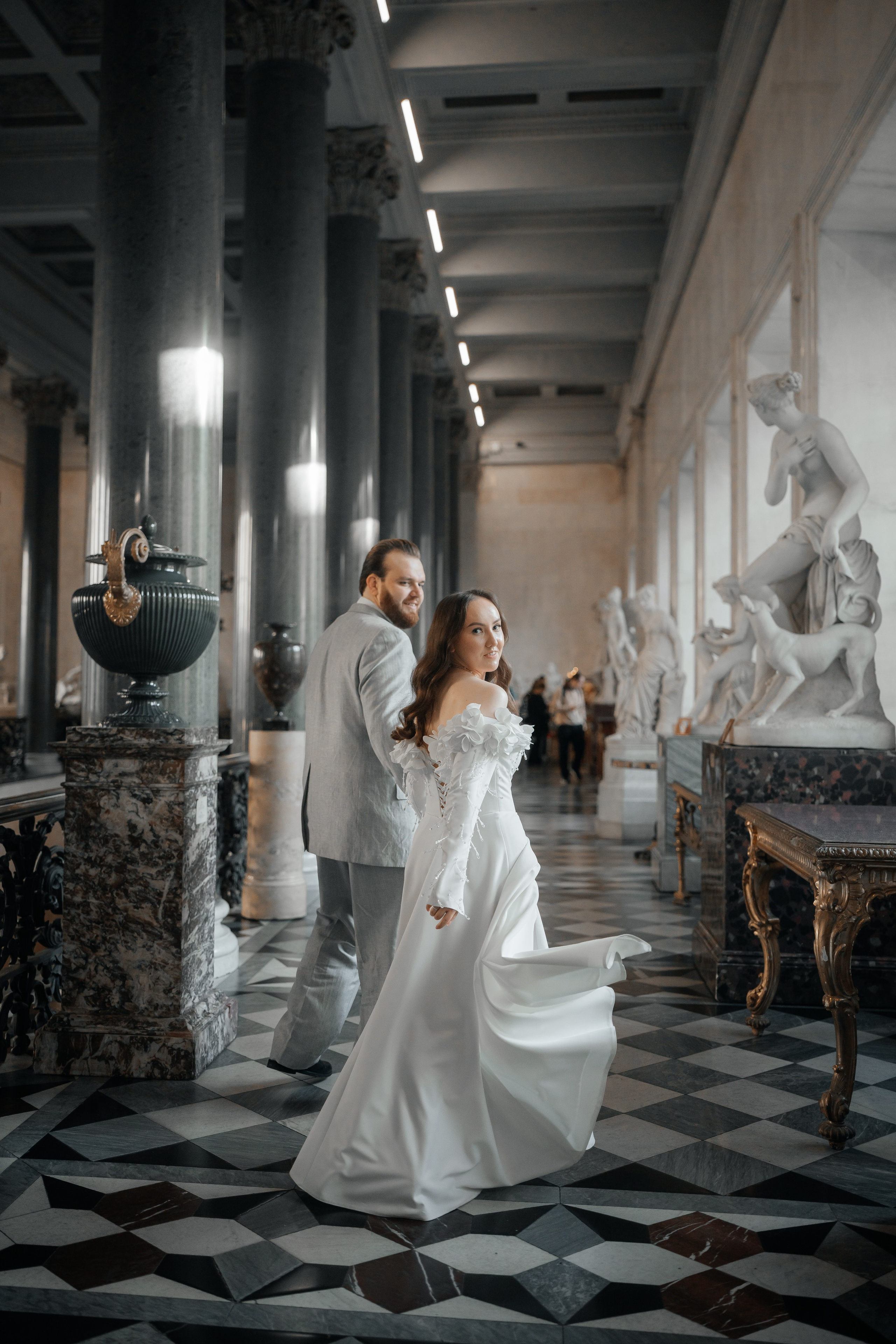 Места для фотосессии зимой в плохую погоду в Санкт-Петербурге. Свадебный фотограф Александр Невский в Санкт-Петербурге