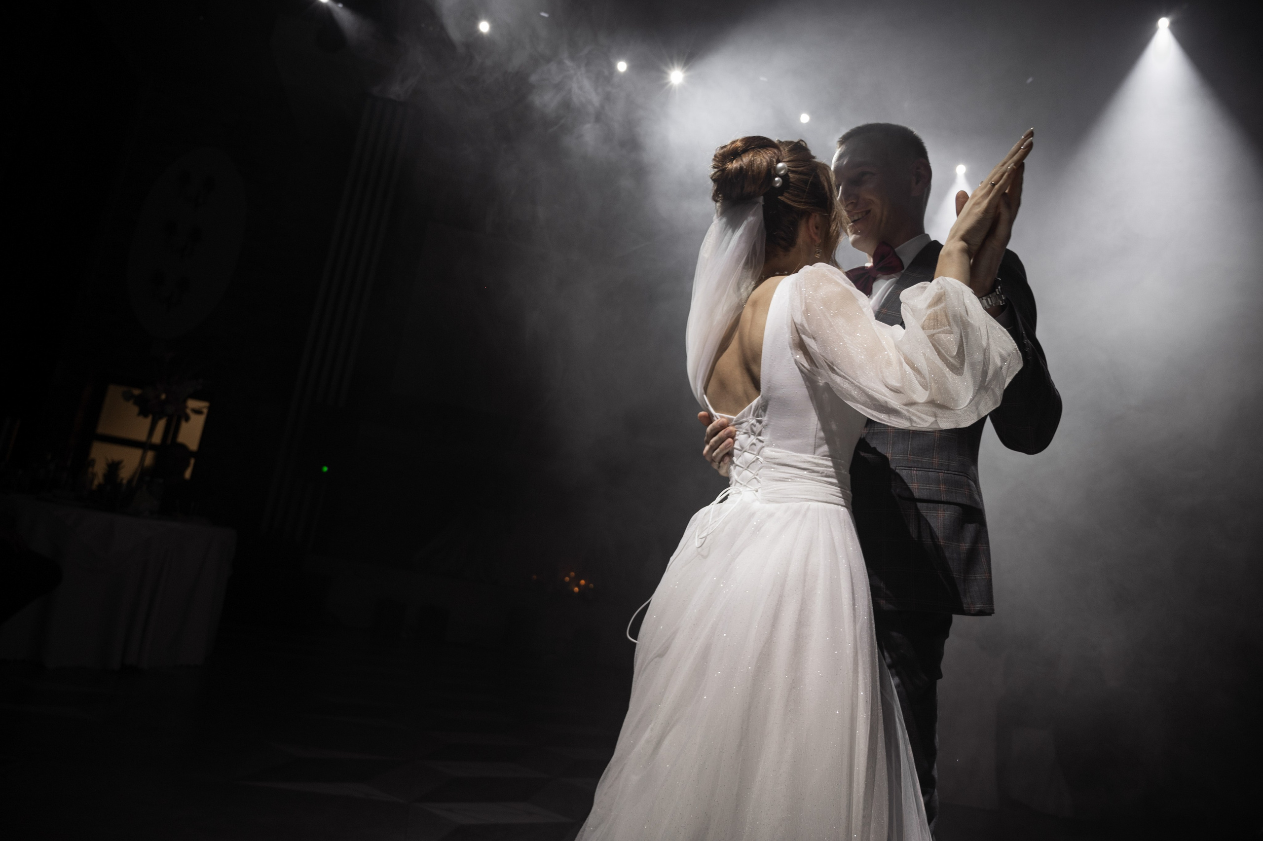 Вячеслав и Екатерина / банкетный зал Savory House. Свадебный фотограф Йошкар-Ола Казань