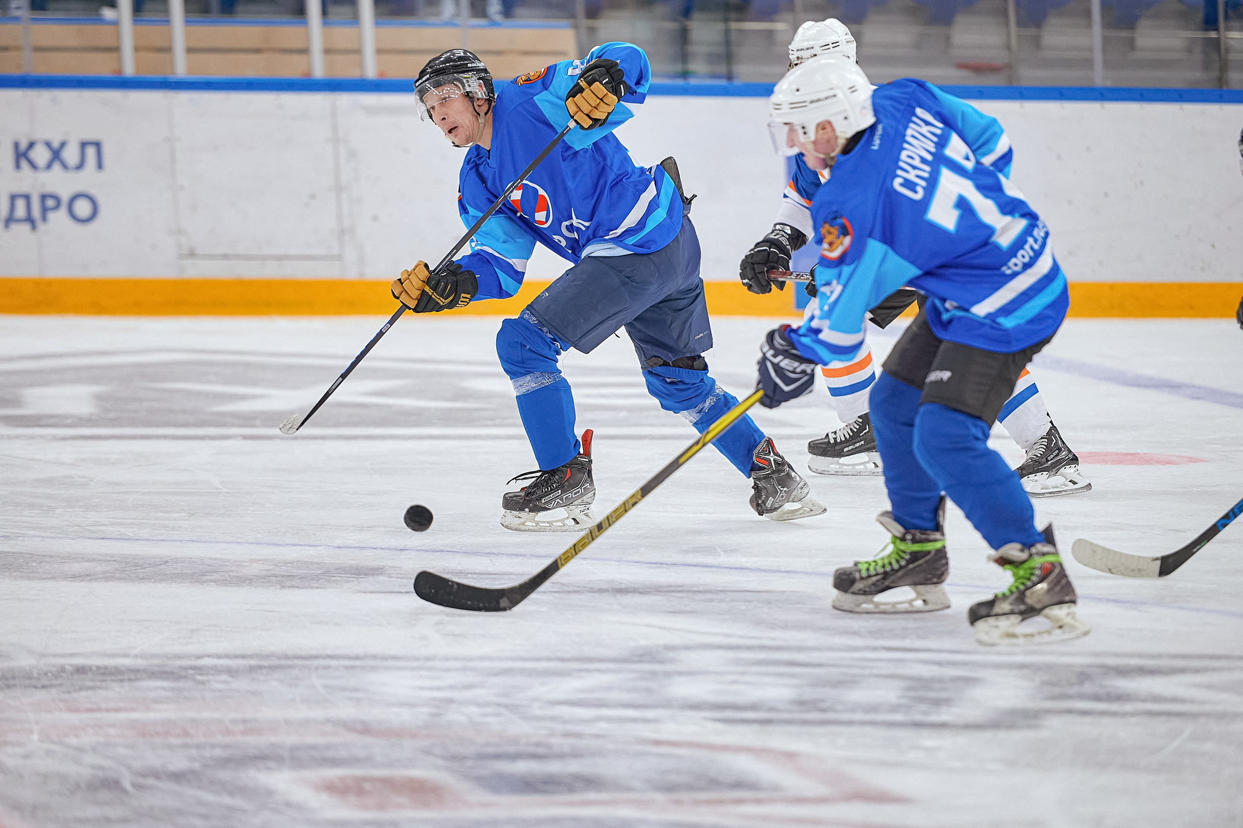 Портфолио репортажной фотосъёмки: Кристалл арена — Хоккей — РусГидро. Фотограф Яковлев Роман — Красноярск