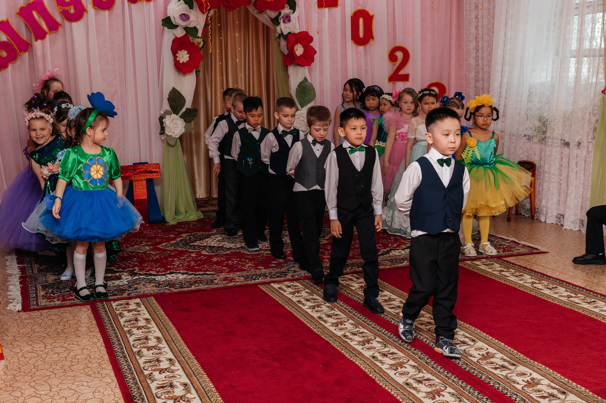 Выпускной Солнышко 2023. Воронистая Анастасия. Фотограф Якутия, Томпонский район