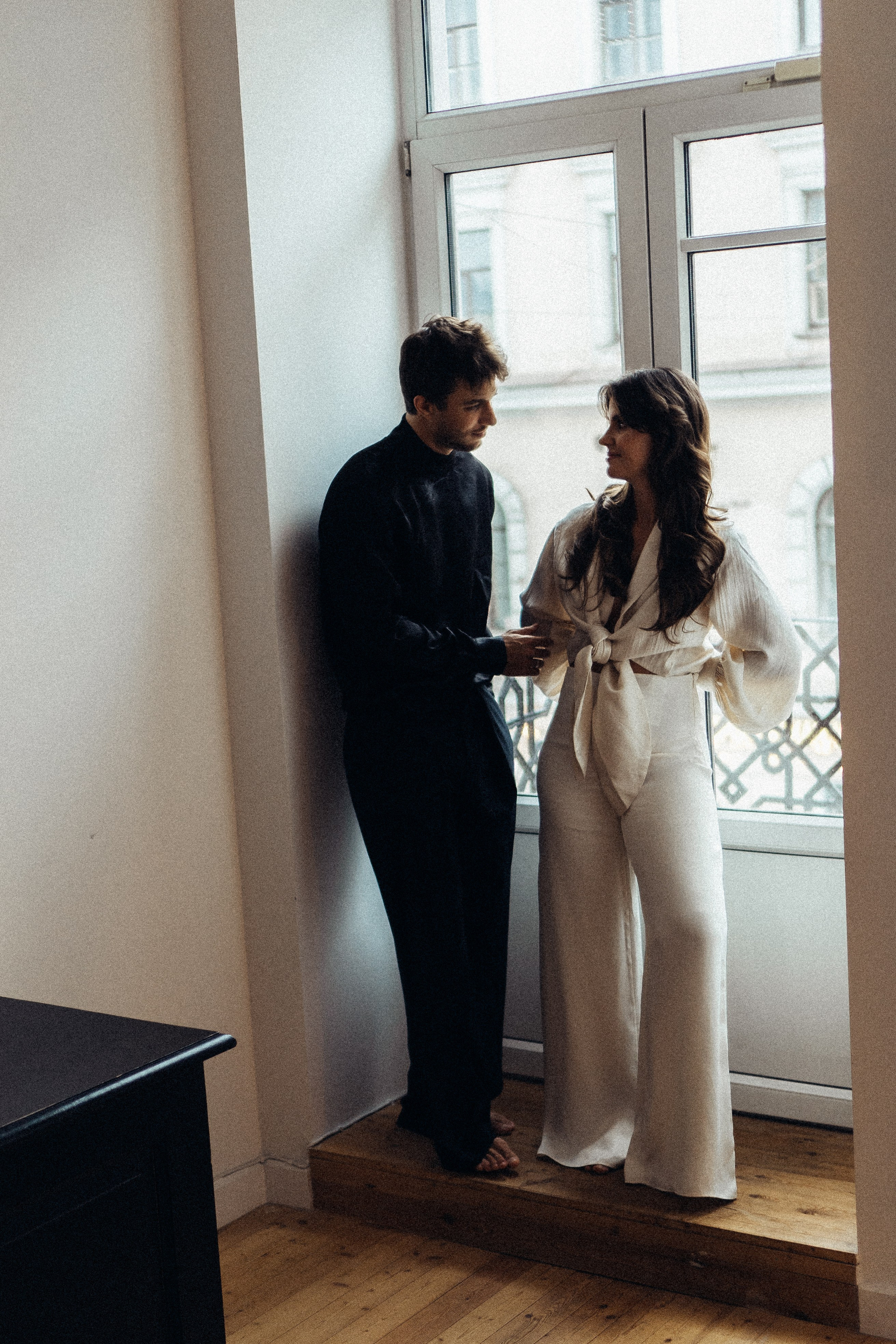 УТРО ЖЕНИХА И НЕВЕСТЫ В ПИТЕРСКОЙ КВАРТИРЕ И СЬЕМКА С СВАДЕБНЫХ ОБРАЗАХ. Профессиональный фотограф, Санкт-Петербург — Виктория Богомолова