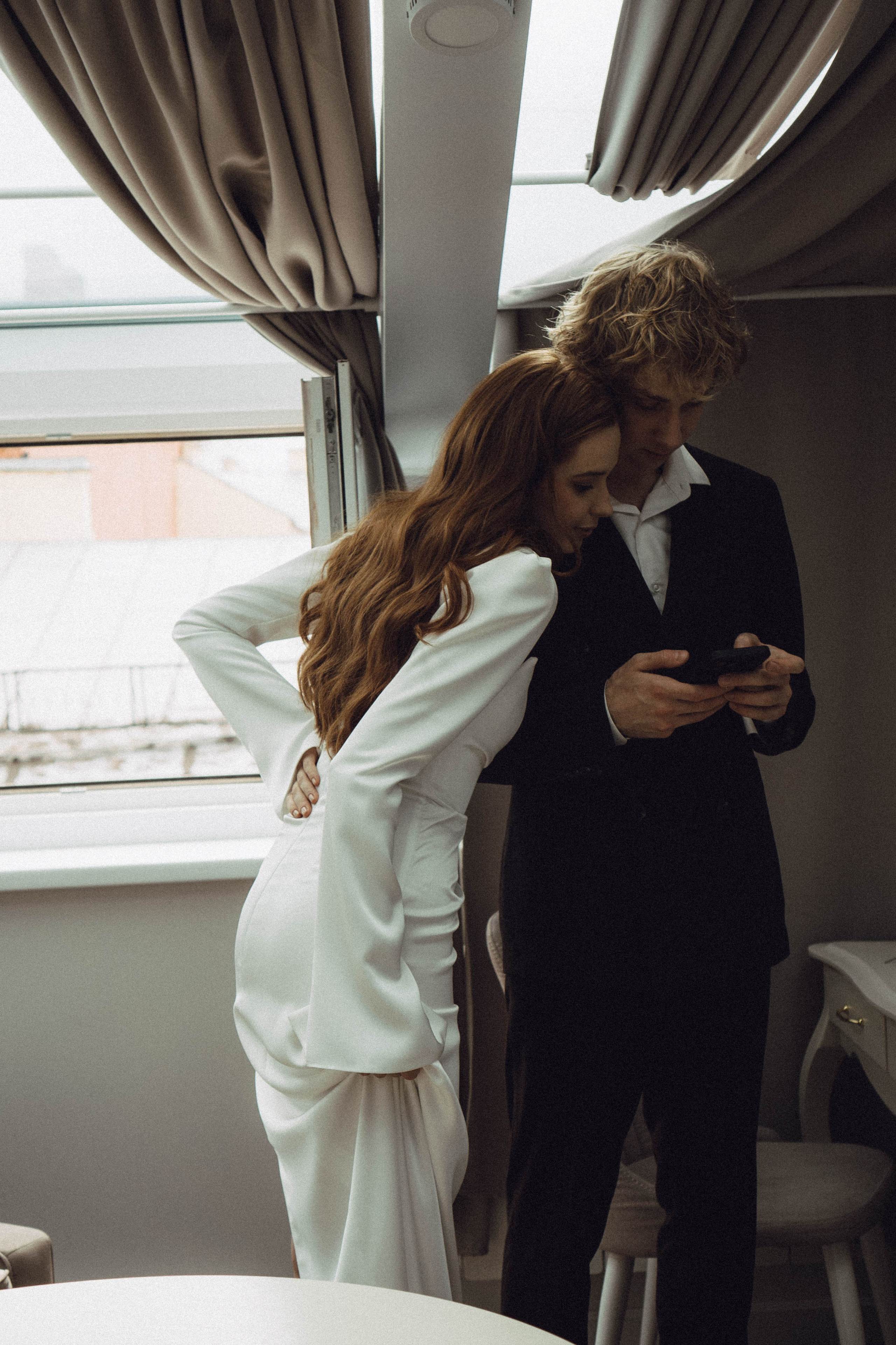 СВАДЕБНАЯ СЬЕМКА В ОТЕЛЕ. СБОРЫ ЖЕНИХА И НЕВЕСТЫ И ТАКЖЕ ТОР И ПОДГОТОВКА К ПРОГУЛКЕ. Профессиональный фотограф, Санкт-Петербург — Виктория Богомолова