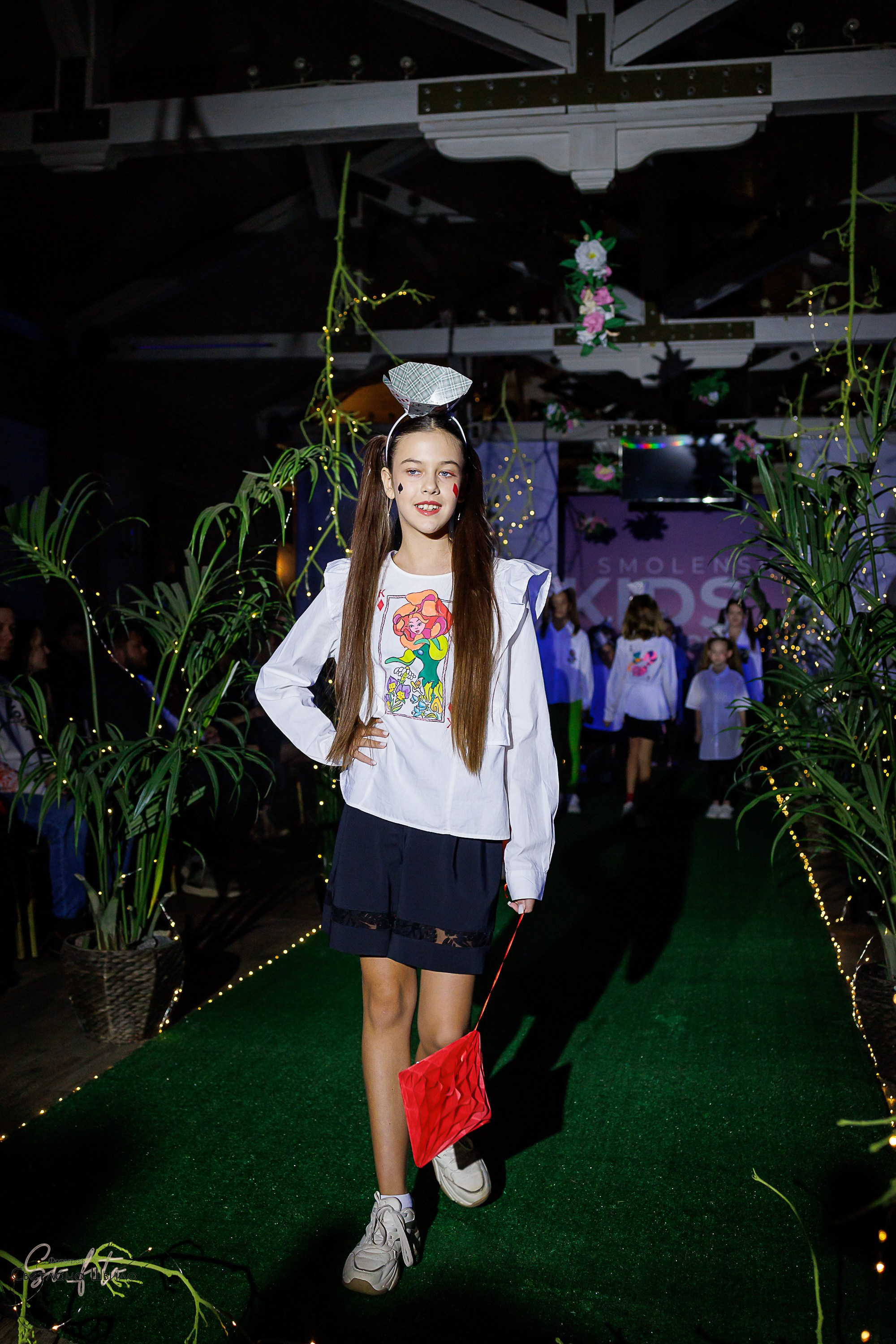 Smolensk Fashion Week_показы_ДЕНЬ 3_ФИНАЛ_Алиса в стране чудес. Главная