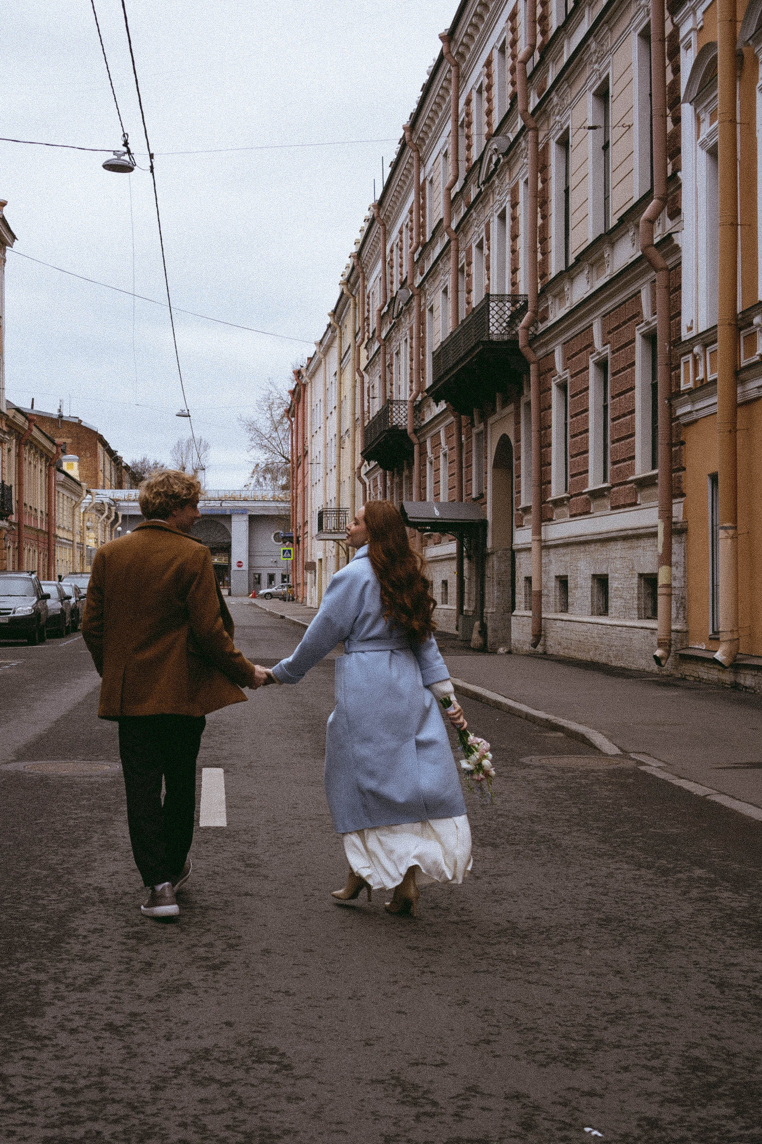 СВАДЕБНАЯ ПРОГУЛКА ПО ПЕТРОГРАДКЕ ВЕСНОЙ (ФОТОСЕССИИЯ ПАРЫ СВАДЕБНАЯ). Профессиональный фотограф, Санкт-Петербург — Виктория Богомолова