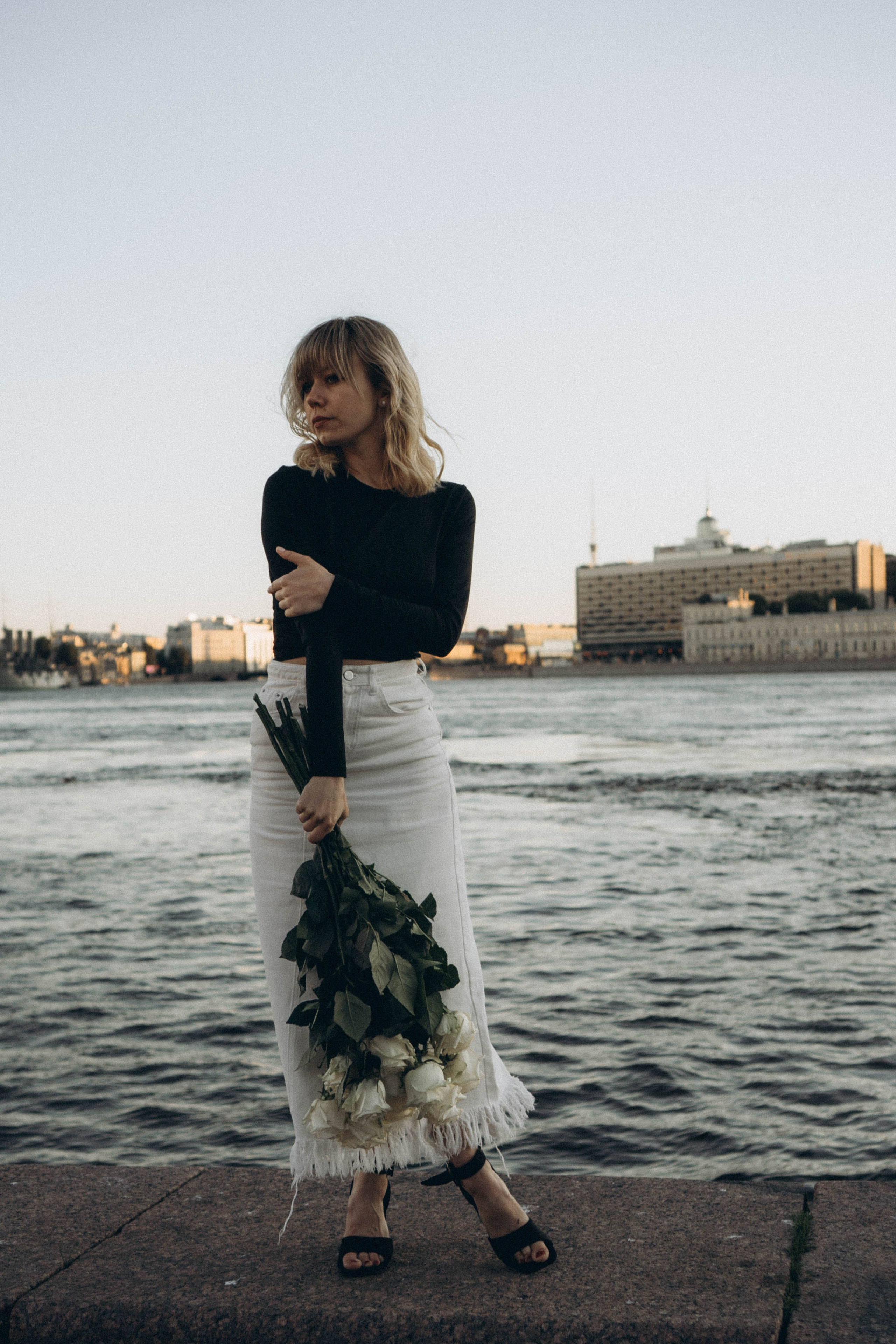 ПРОГУЛКА ПО ГОРОДУ В БЕЛЫЕ НОЧИ (другой вариант). Профессиональный фотограф, Санкт-Петербург — Виктория Богомолова