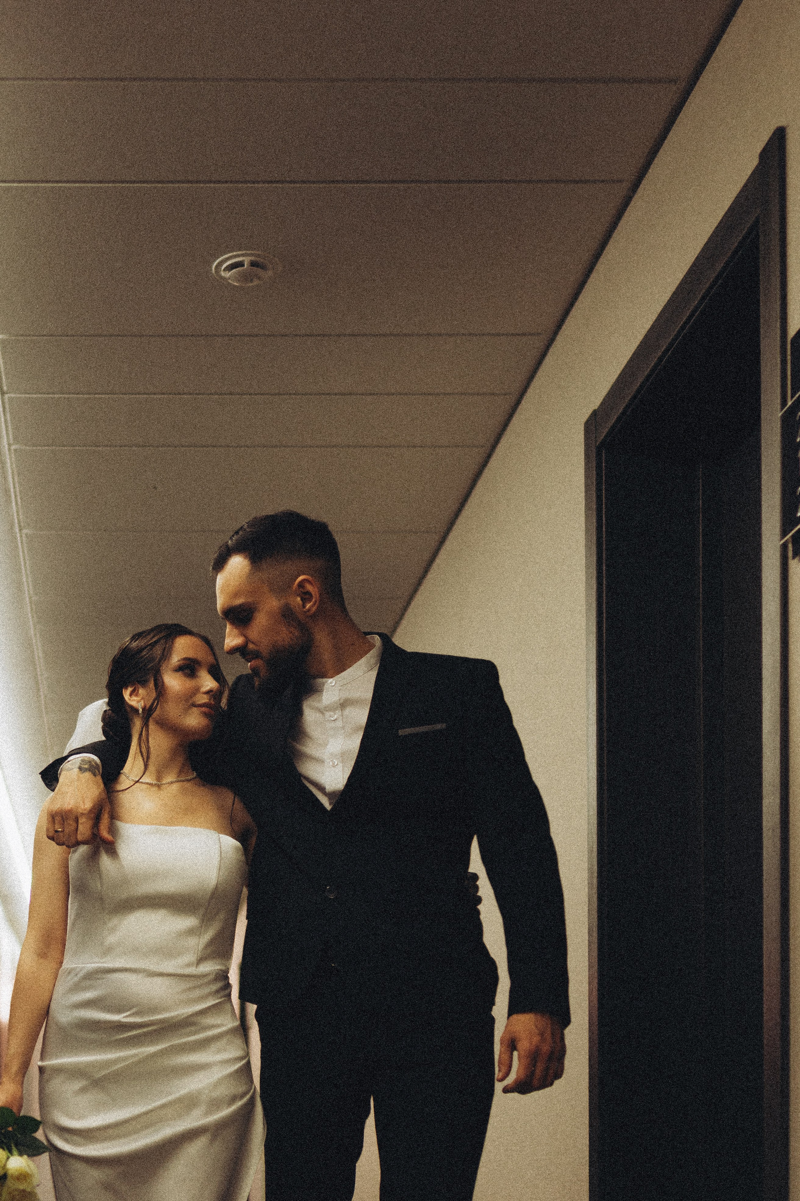 СВАДЕБНАЯ СЬЕМКА СБОРОВ ЖЕНИХА И НЕВЕСТЫ В ОТЕЛЕ И ТАКЖЕ ФОТОСЕССИИЯ В ОТЕЛЕЕ МЕГАПОЛИС БРЯНСК. Профессиональный фотограф, Санкт-Петербург — Виктория Богомолова