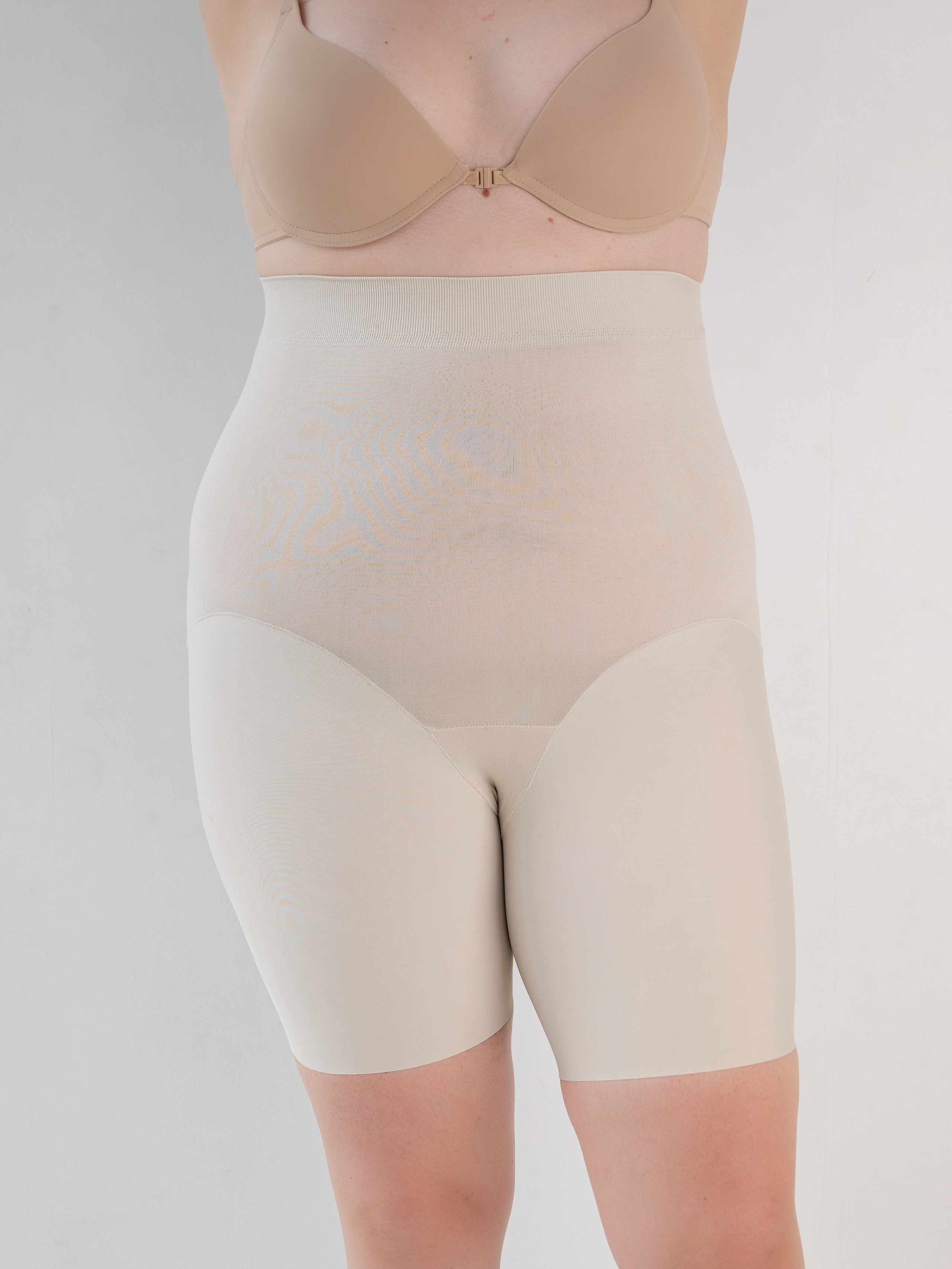 Женское нижнее белье plus size серия 2. Предметный фотограф, фото для маркетплейсов Пятигорск, КМВ