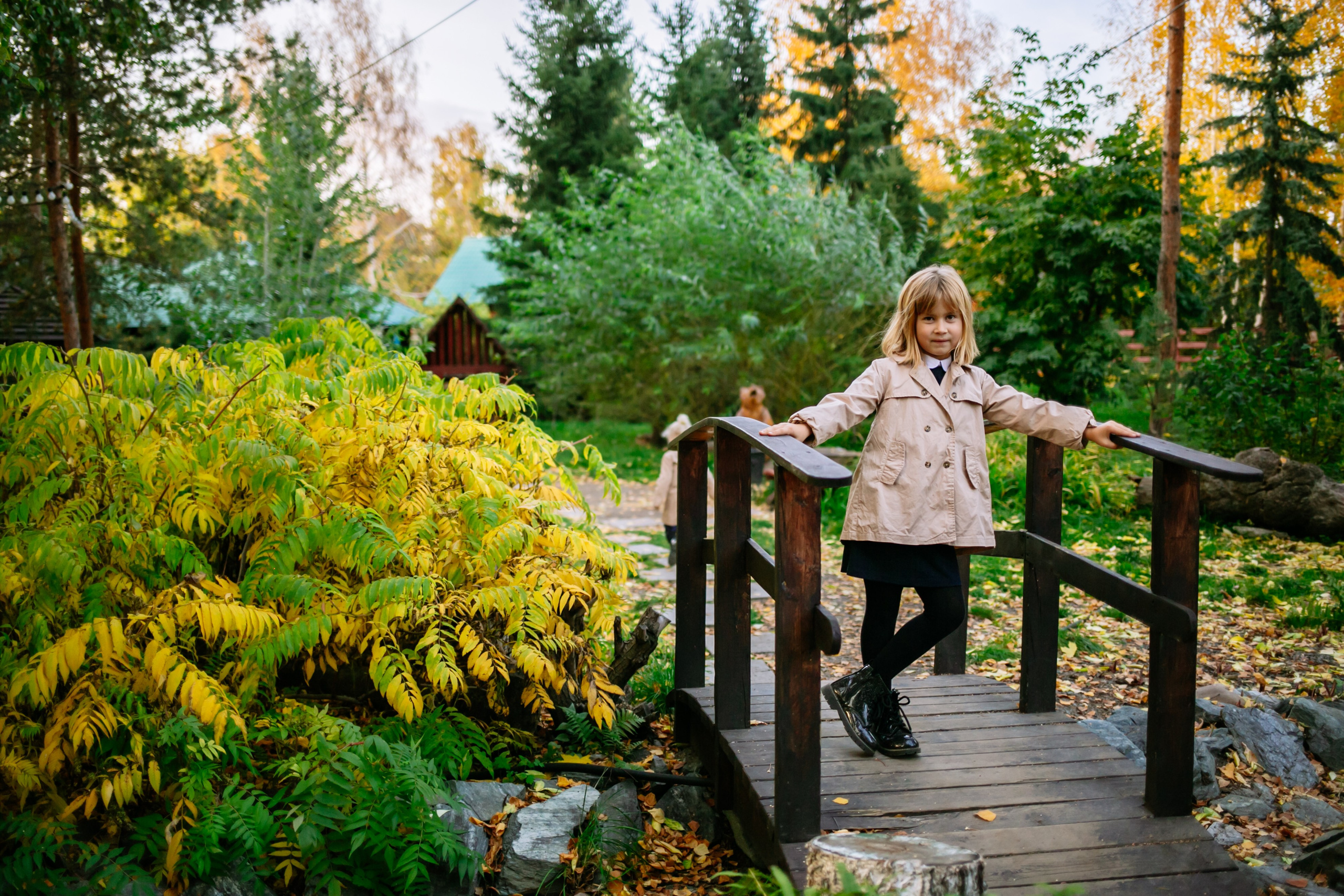 Юля, Анюта, Есения