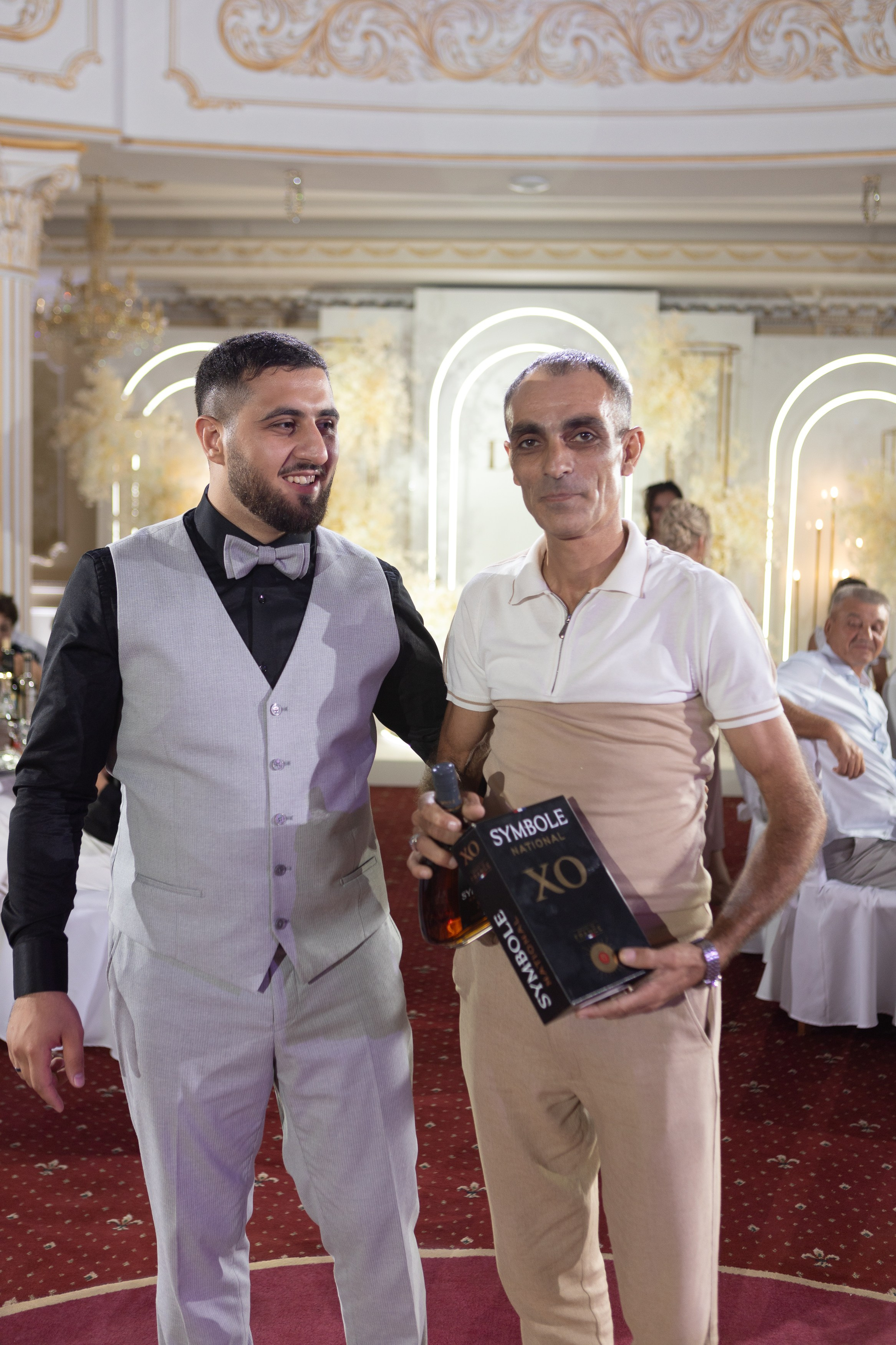 Свадебный фотограф Уфа — Руслан ГабдлисламовЖивые эмоции, красивые кадры, воспоминания на всю жизнь.Работаю по всей Республике Башкортоста. Свадебный фотограф Уфа Руслан Габдлисламов