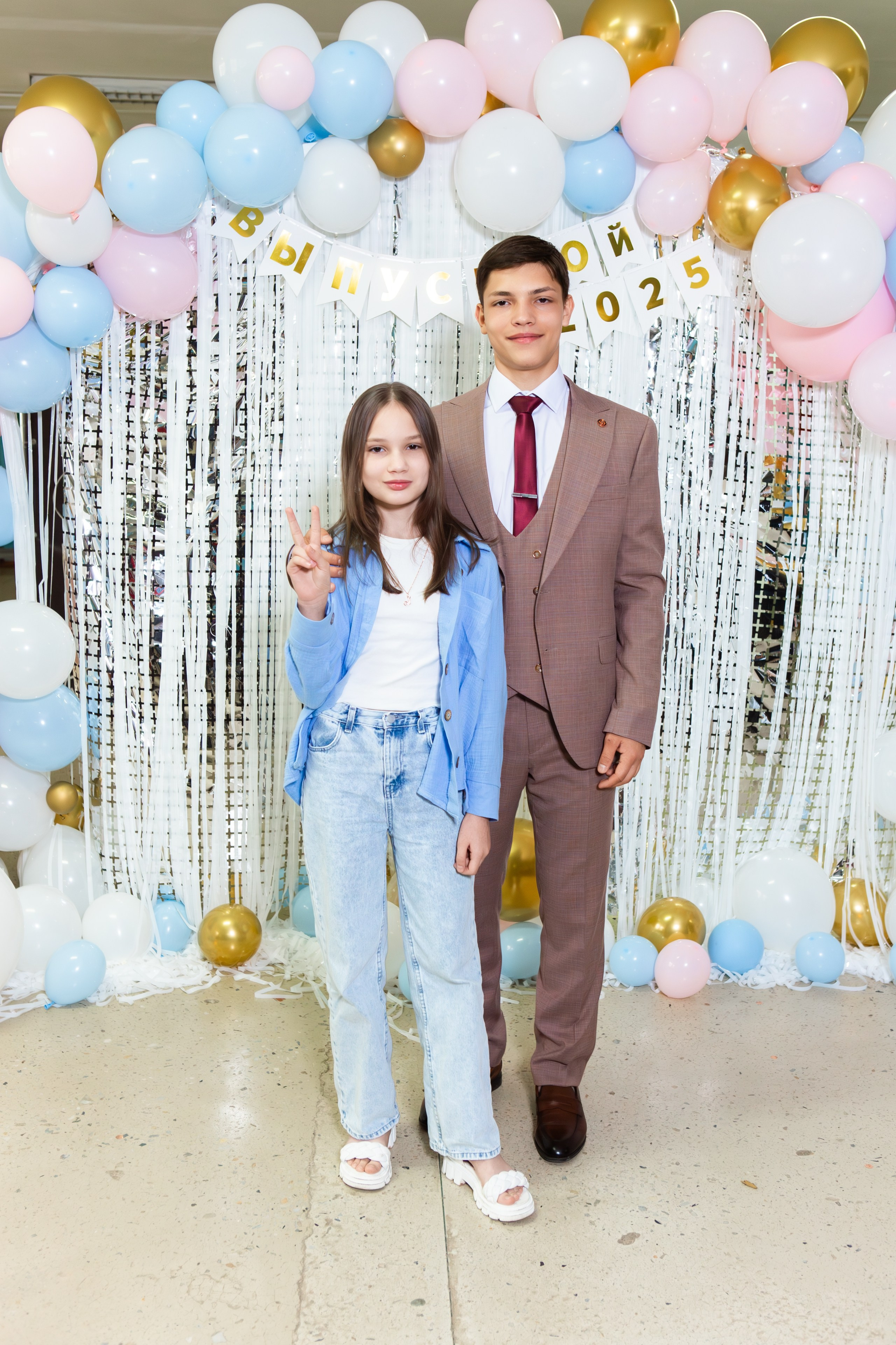 ФОТОСЕССИЯ С РОДИТЕЛЯМИ ВЫПУСКНОЙ 2025 9 ШКОЛА Г.МЦЕНСК. Профессиональный фотограф в Мценске и Орловской области