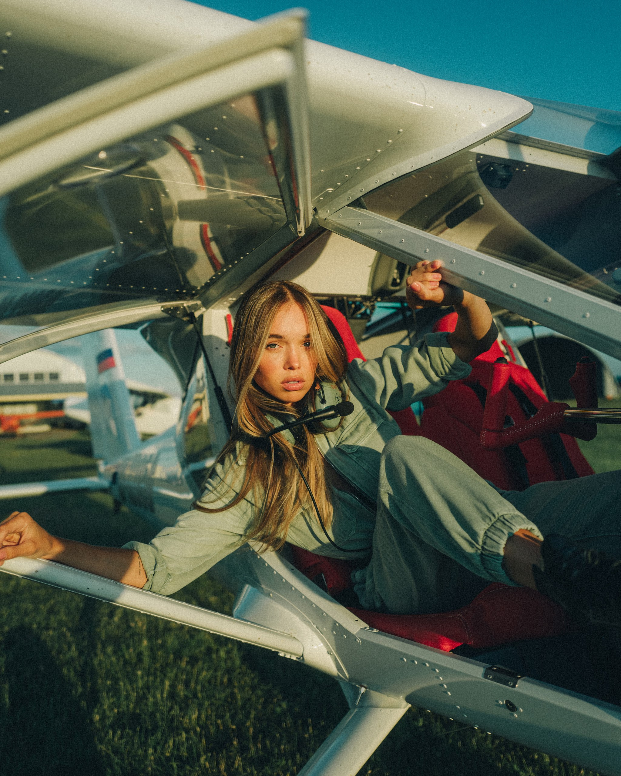 Самолеты. Никита Линейцев — индивидуальный портретный фотограф в Москве и Иркутске