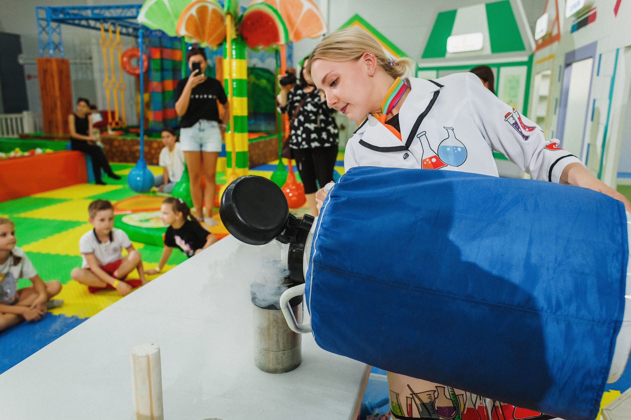 Волшебные моменты: детский праздник в игровой Клумба, Таганрог. Свадебный и семейный фотограф в Таганроге Бакарюк Антон