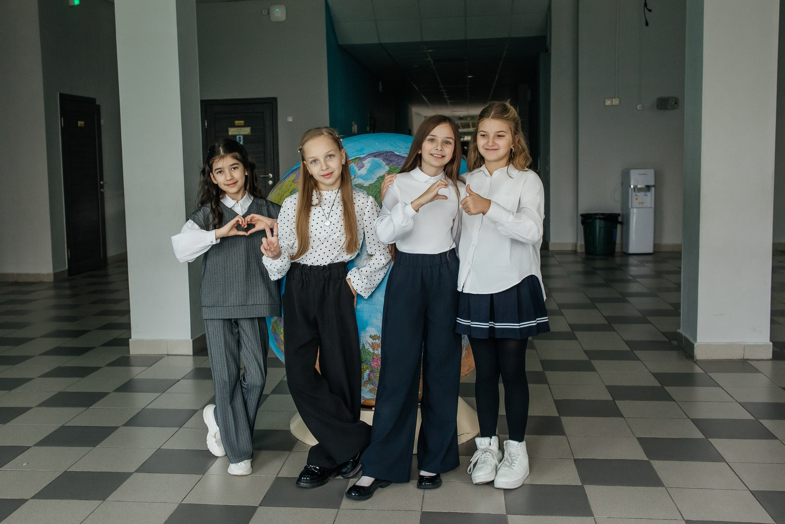 4й Класс. Школа 2070. Семейный фотограф в Москве Наталья Чуб, заказать Фотокнигу